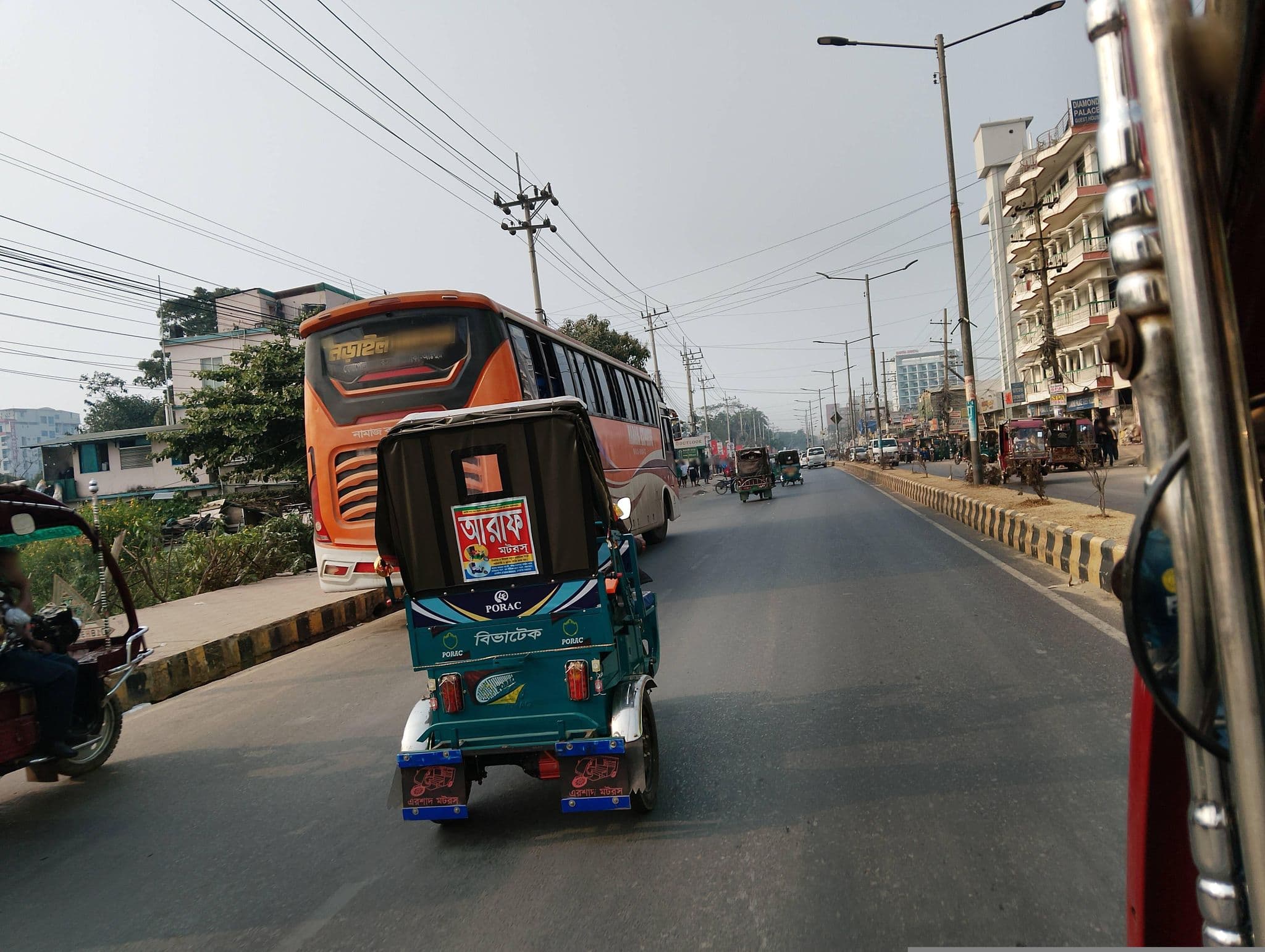 Street view near Galaxy Resort Ltd., Cox’s Bāzār — © SamsulArafin (CC BY-SA · Mapillary)