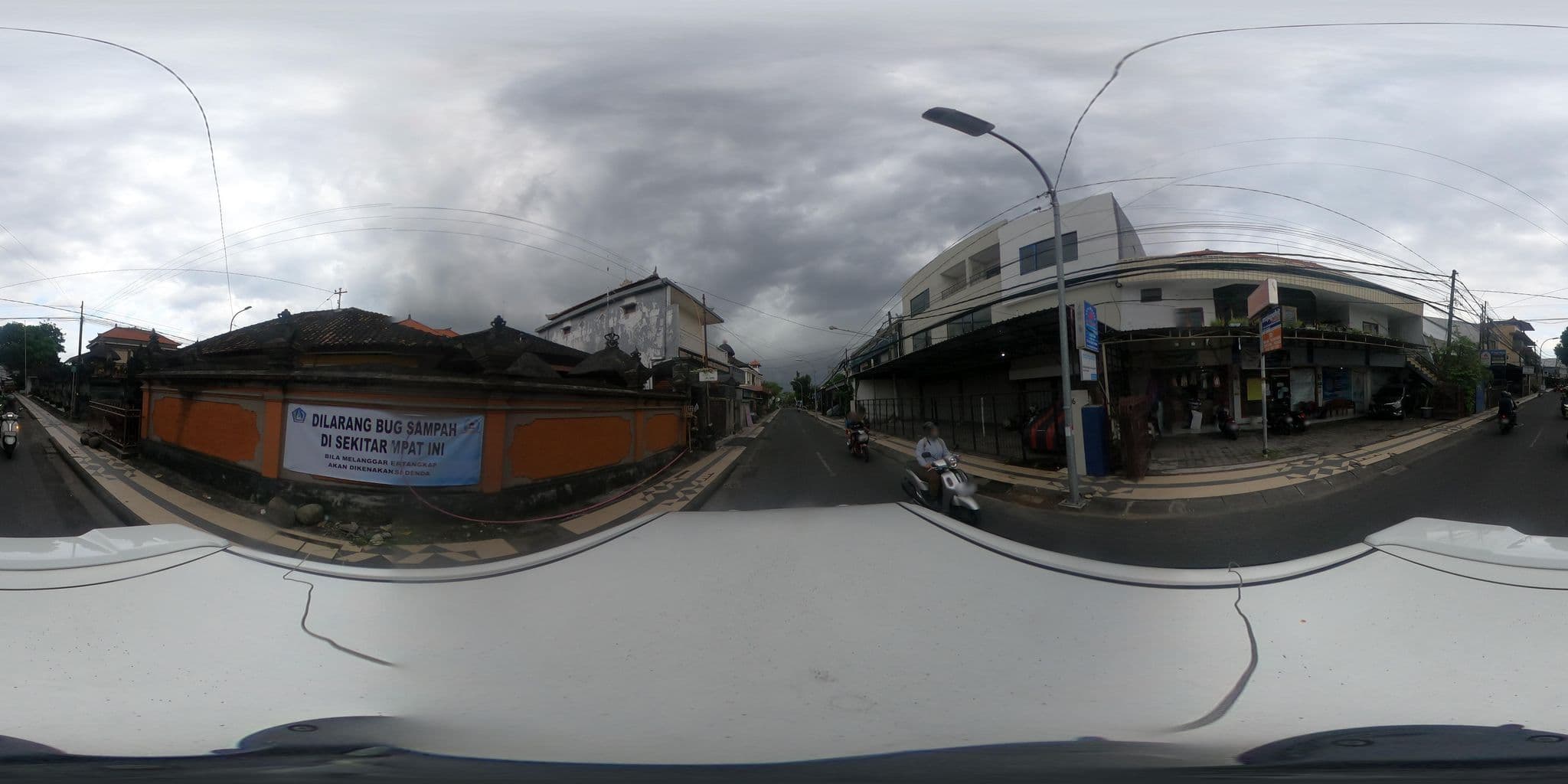 Street view near Kawali 55, Kuta