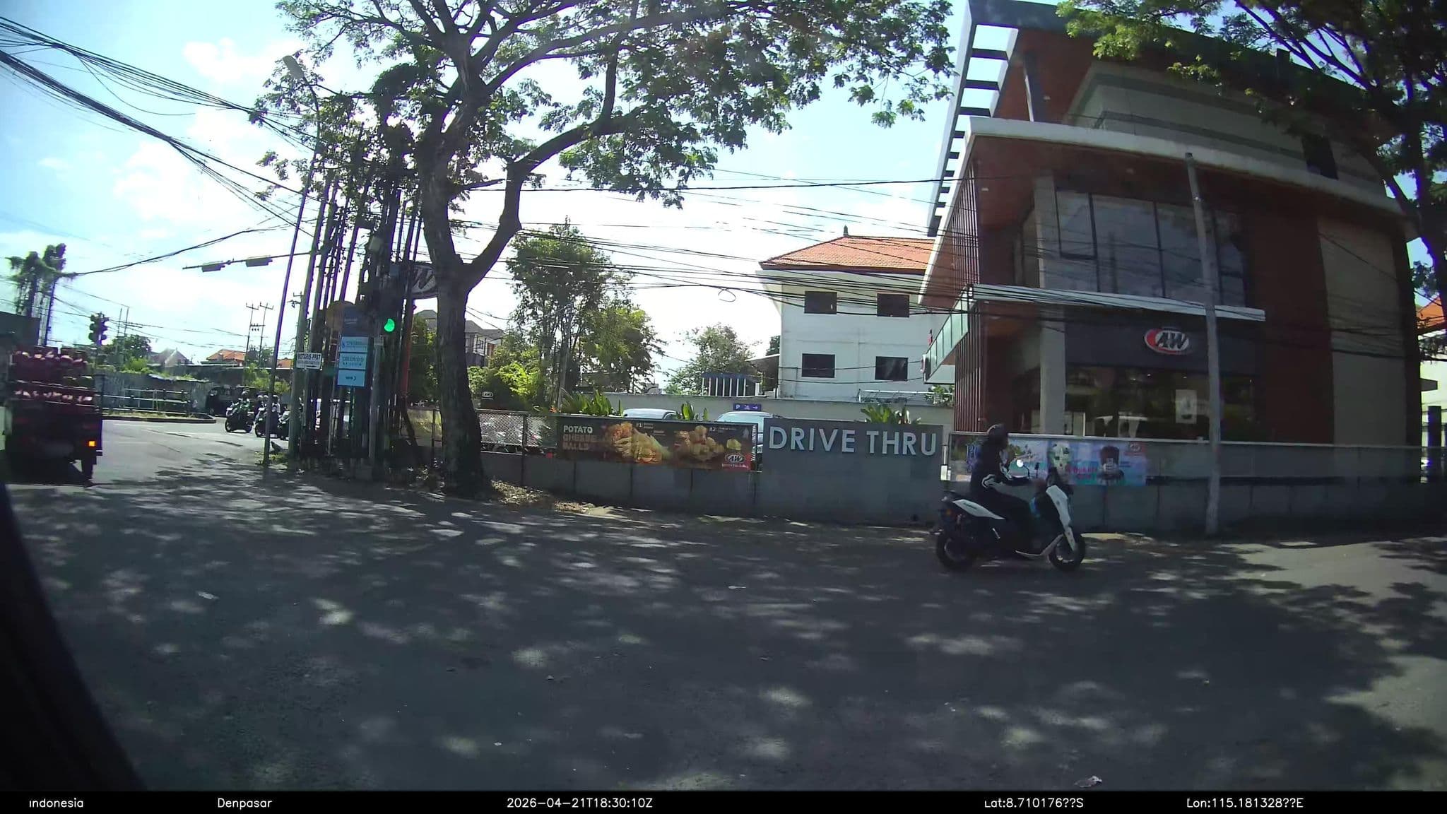 Street view near Holiday Inn Express Bali Raya Kuta, Legian