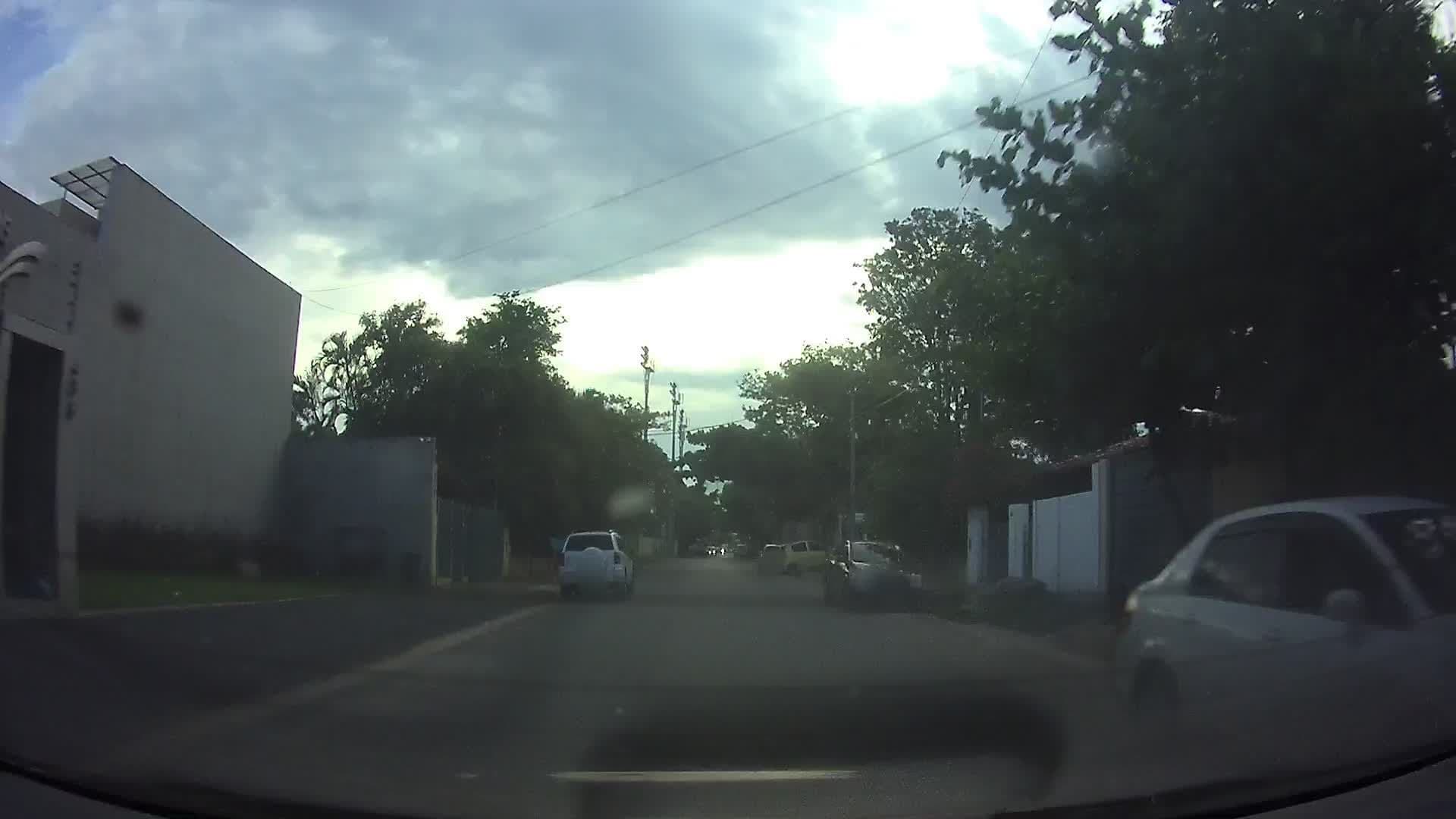 Street view near Madre Natura, Mariano Roque Alonso — © ancho85 (CC BY-SA · Mapillary)