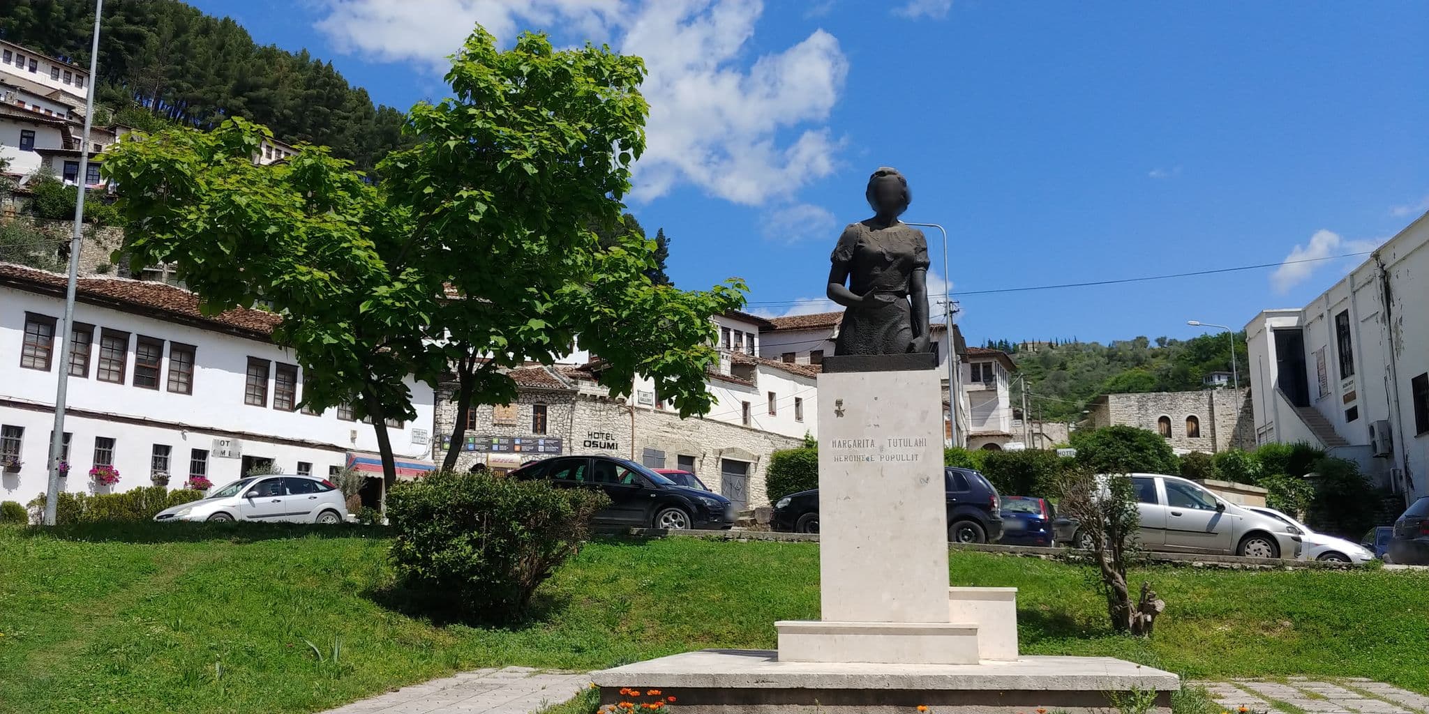 Street view near Hotel Omer Berat, Berat — © marcgauthier13 (CC BY-SA · Mapillary)