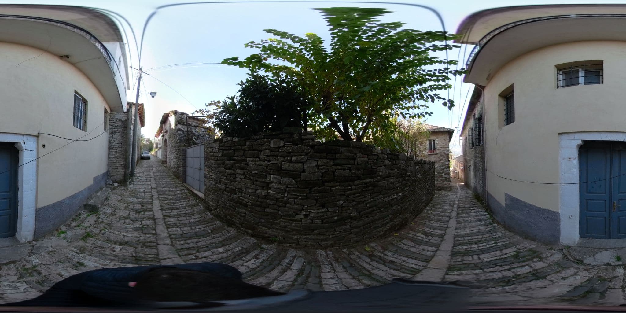 Street view near DAM STONE BOUTIQUE HOTEL, Gjirokastër, Gjirokastër — © dkarkasina (CC BY-SA · Mapillary)