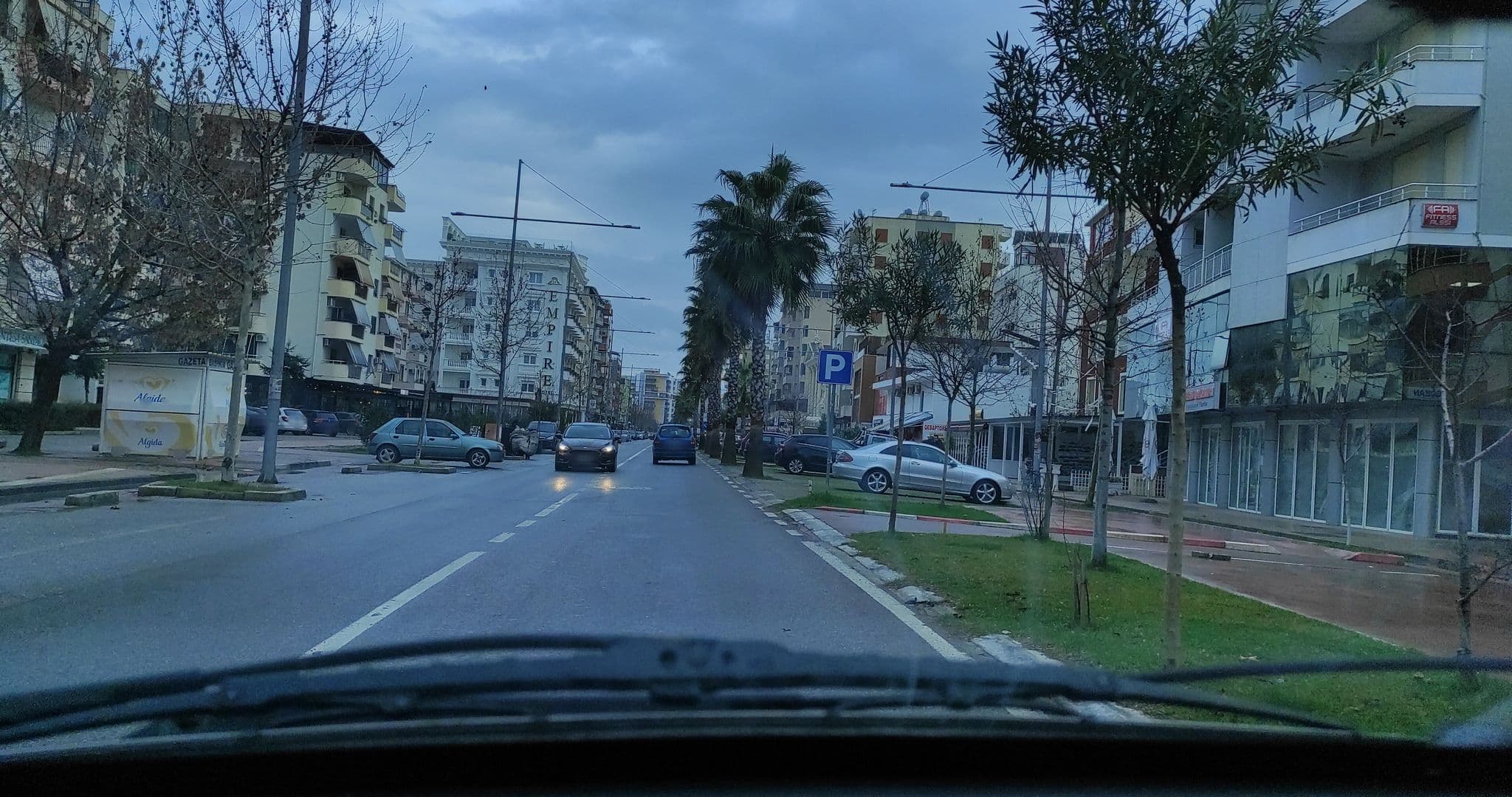 Street view near Vila Emes, Rrashbull — © denisju_osm (CC BY-SA · Mapillary)