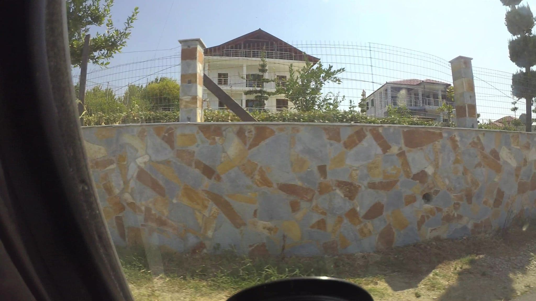 Street view near Villa COSMO, Rrashbull — © kaart5 (CC BY-SA · Mapillary)