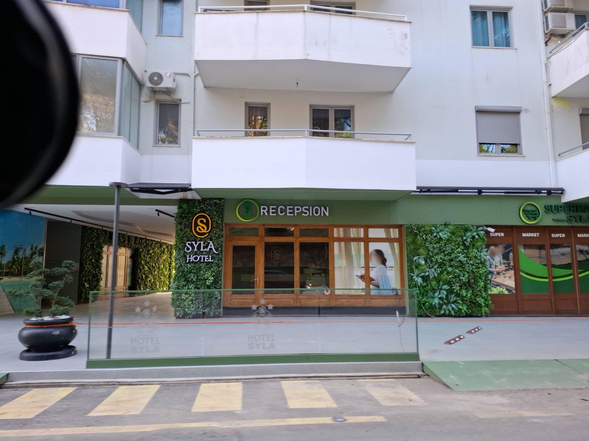 Street view near Hotel SYLA, Shëngjin — © denisju_osm (CC BY-SA · Mapillary)