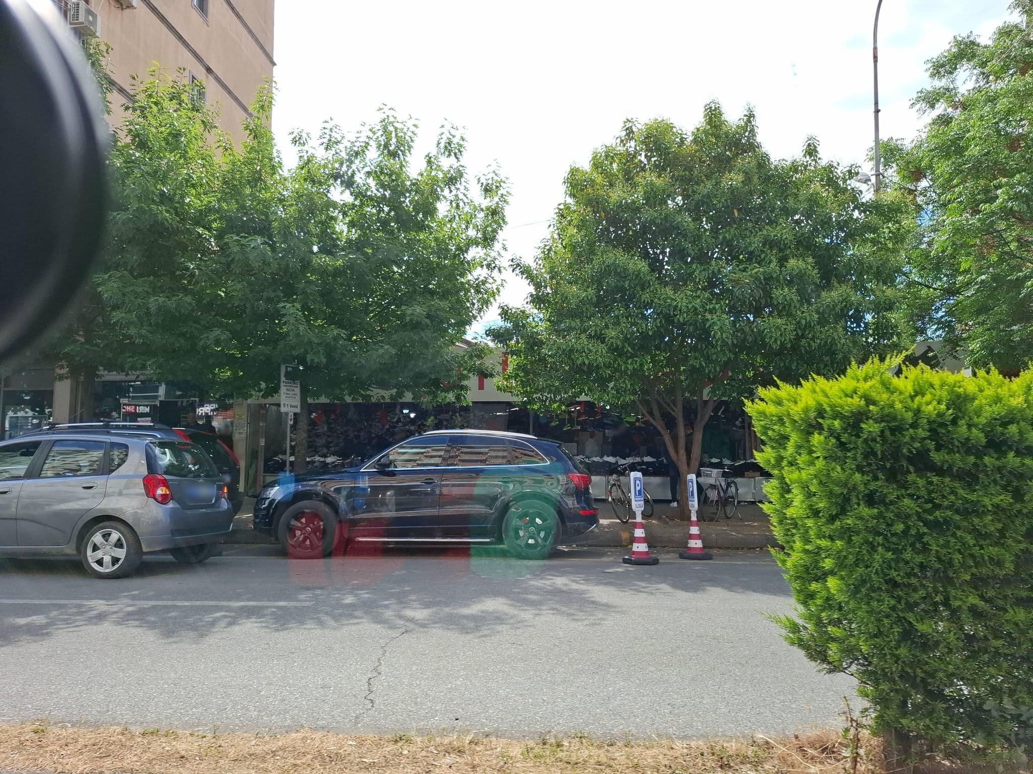 Street view near Horizont Aparthotel Shkoder, Shkodër — © denisju_osm (CC BY-SA · Mapillary)