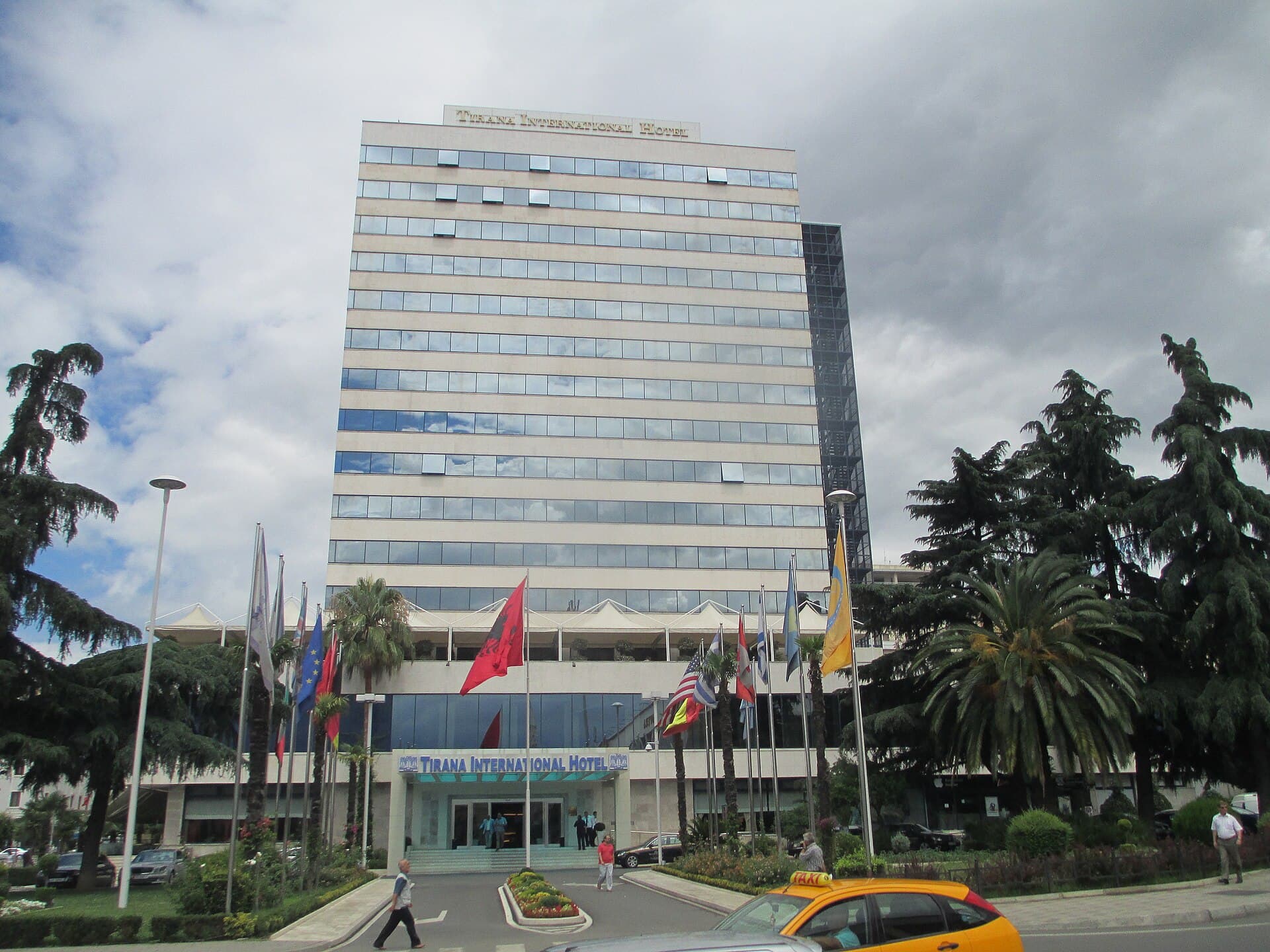 Hotel Tirana International (via Wikimedia Commons, CC BY-SA 4.0)