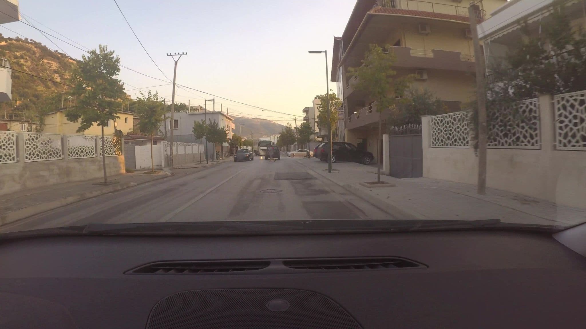 Street view near Adriatik Hotel, Vlorë, Vlorë — © kaart5 (CC BY-SA · Mapillary)