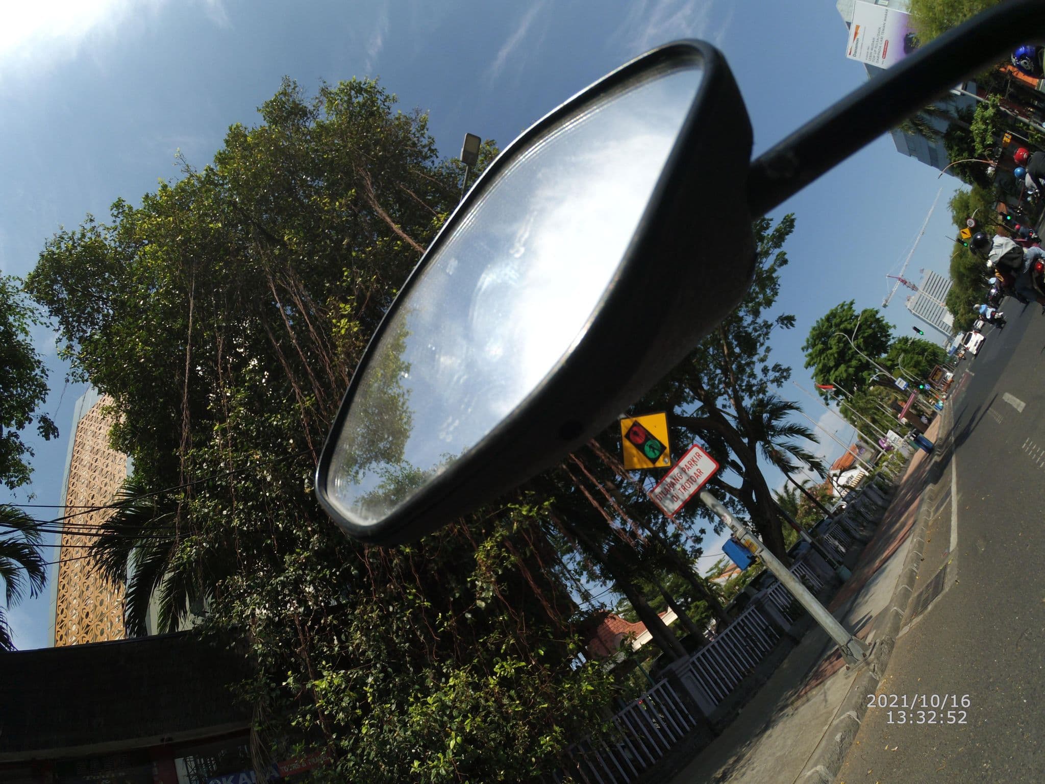 Street view near Rukotel, Surabaya