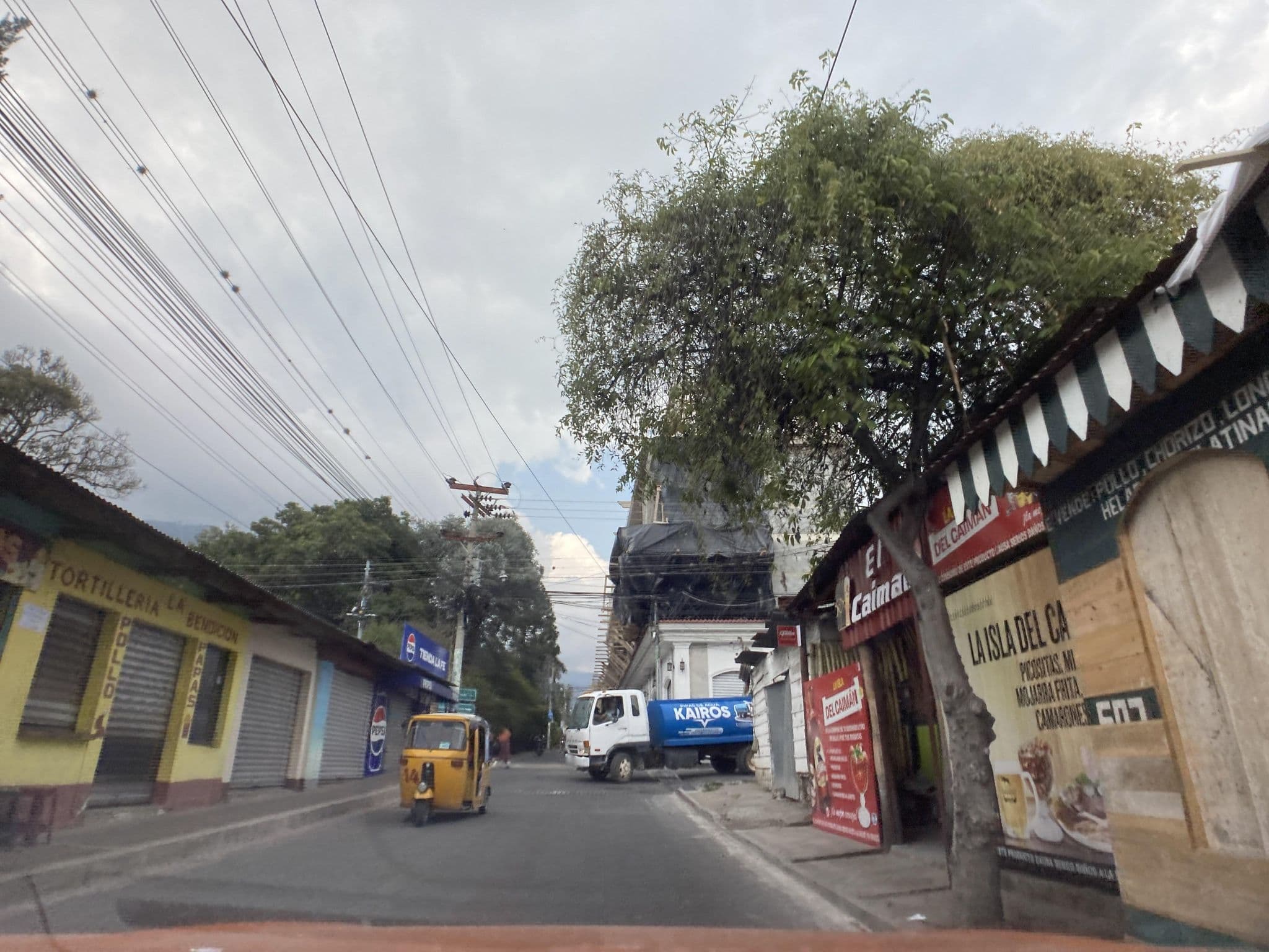 Street view near Apartamento Panajachel Santa Fe ⭐, Panajachel — © jaas (CC BY-SA · Mapillary)
