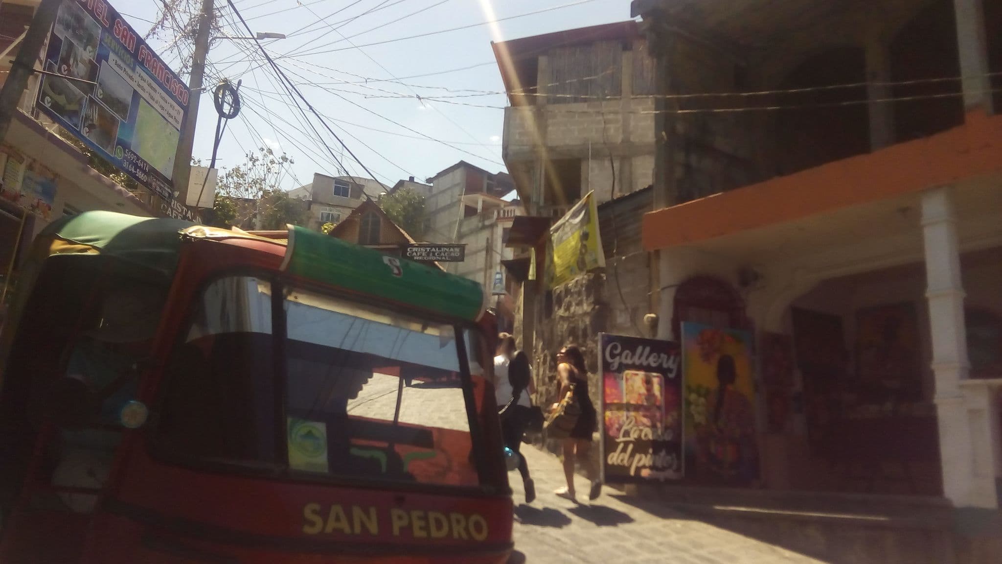 Street view near Hotel Amigos, San Pedro La Laguna — © guatemalaerrrrr (CC BY-SA · Mapillary)