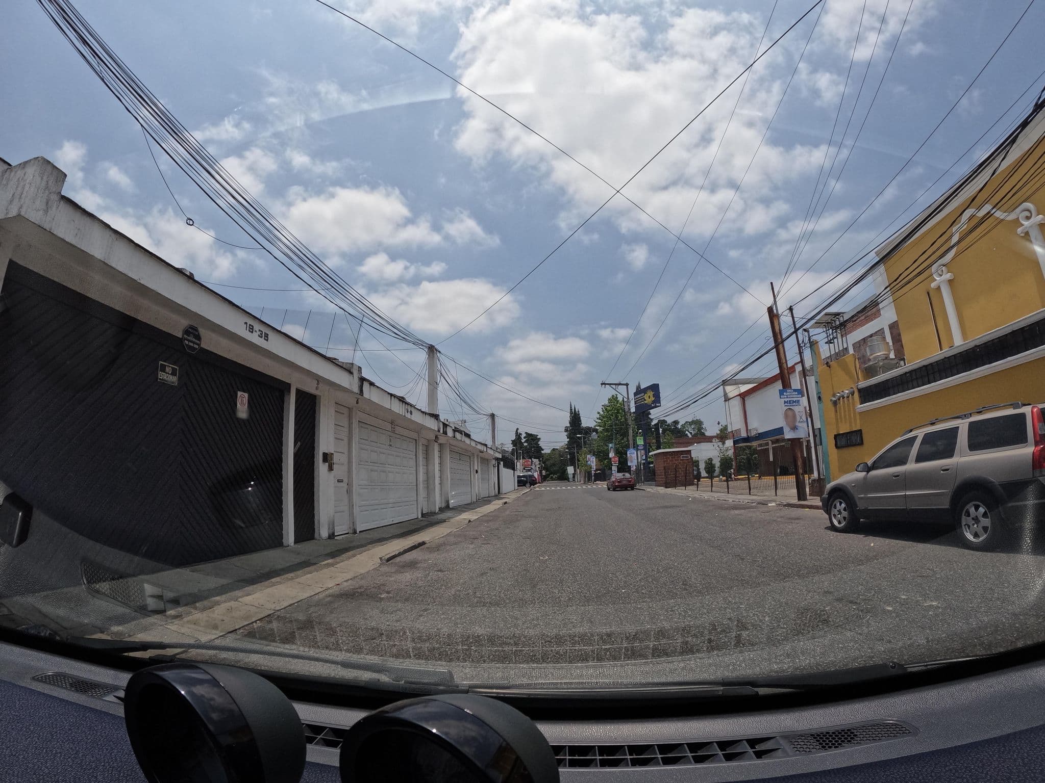 Street view near Family Inn zona 12, Santa Catarina Pinula — © jaas (CC BY-SA · Mapillary)