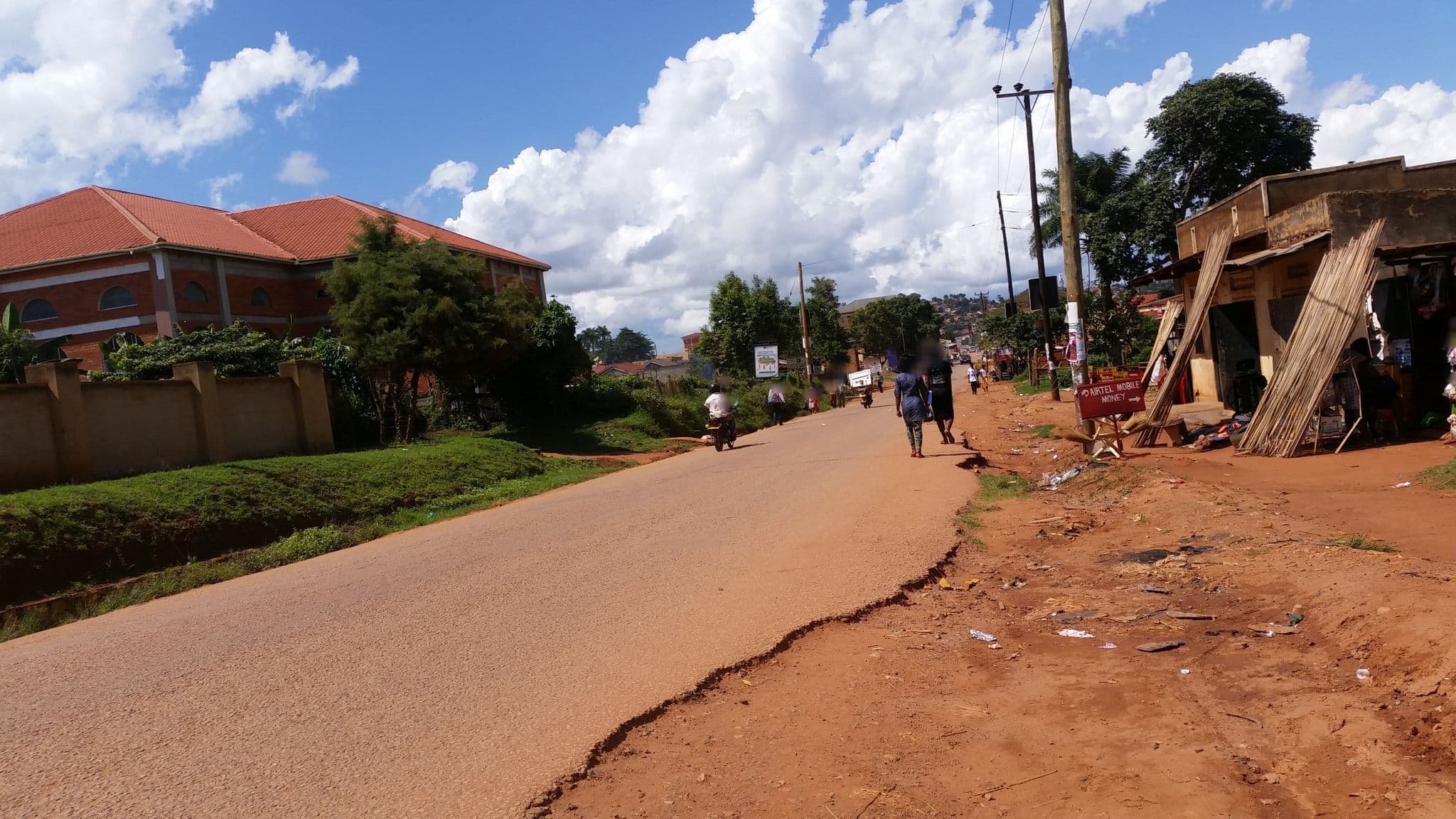 Street view near Lillian Imperial Country Hotel, Kireka — © nyagoalex (CC BY-SA · Mapillary)