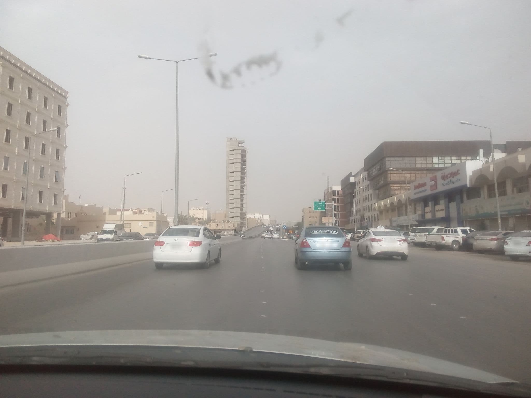 Street view near Hayat Alriyadh Hotel, Riyadh — © mustafakamil (CC BY-SA · Mapillary)