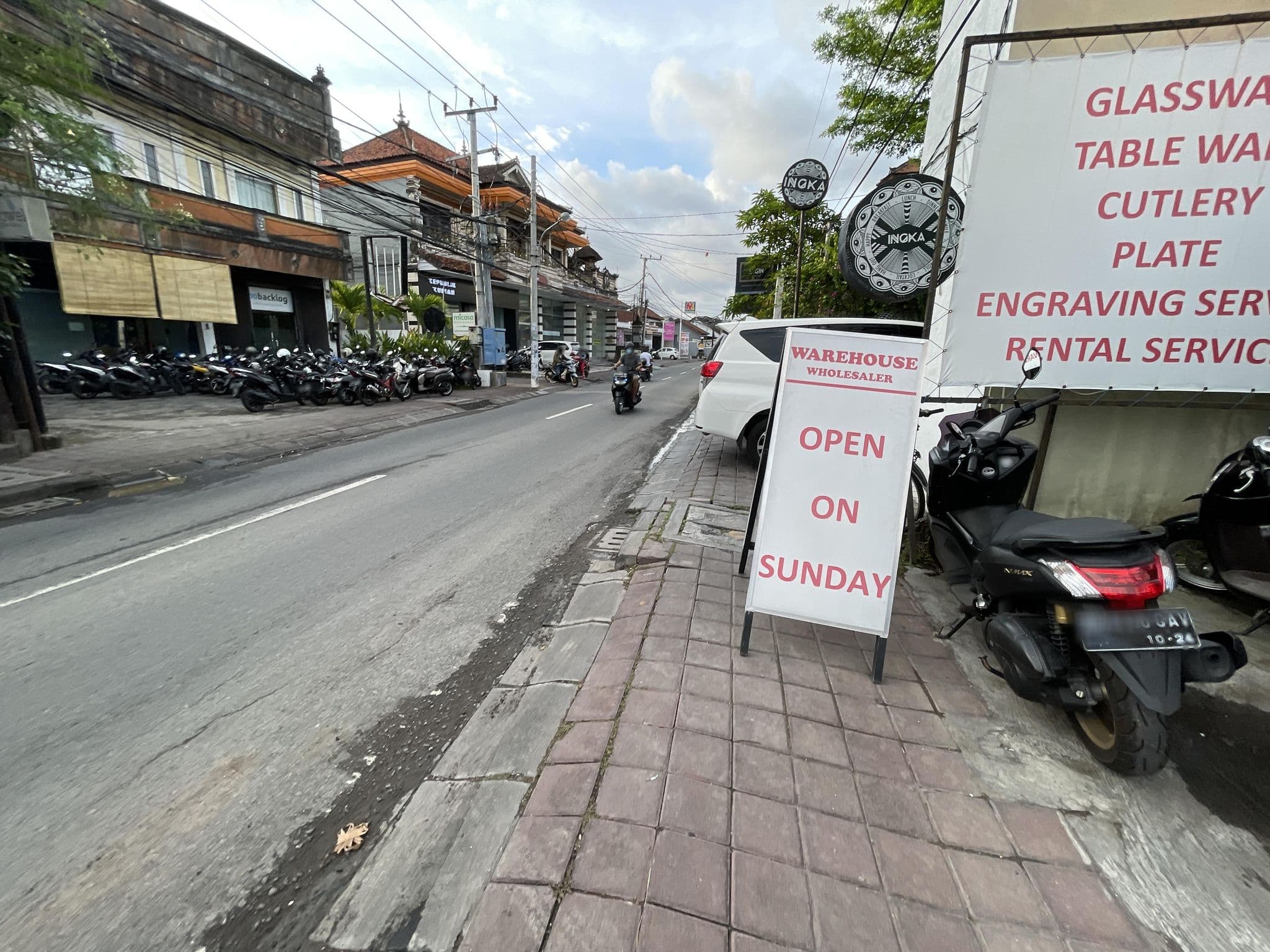 Street view near ZenRooms, Legian