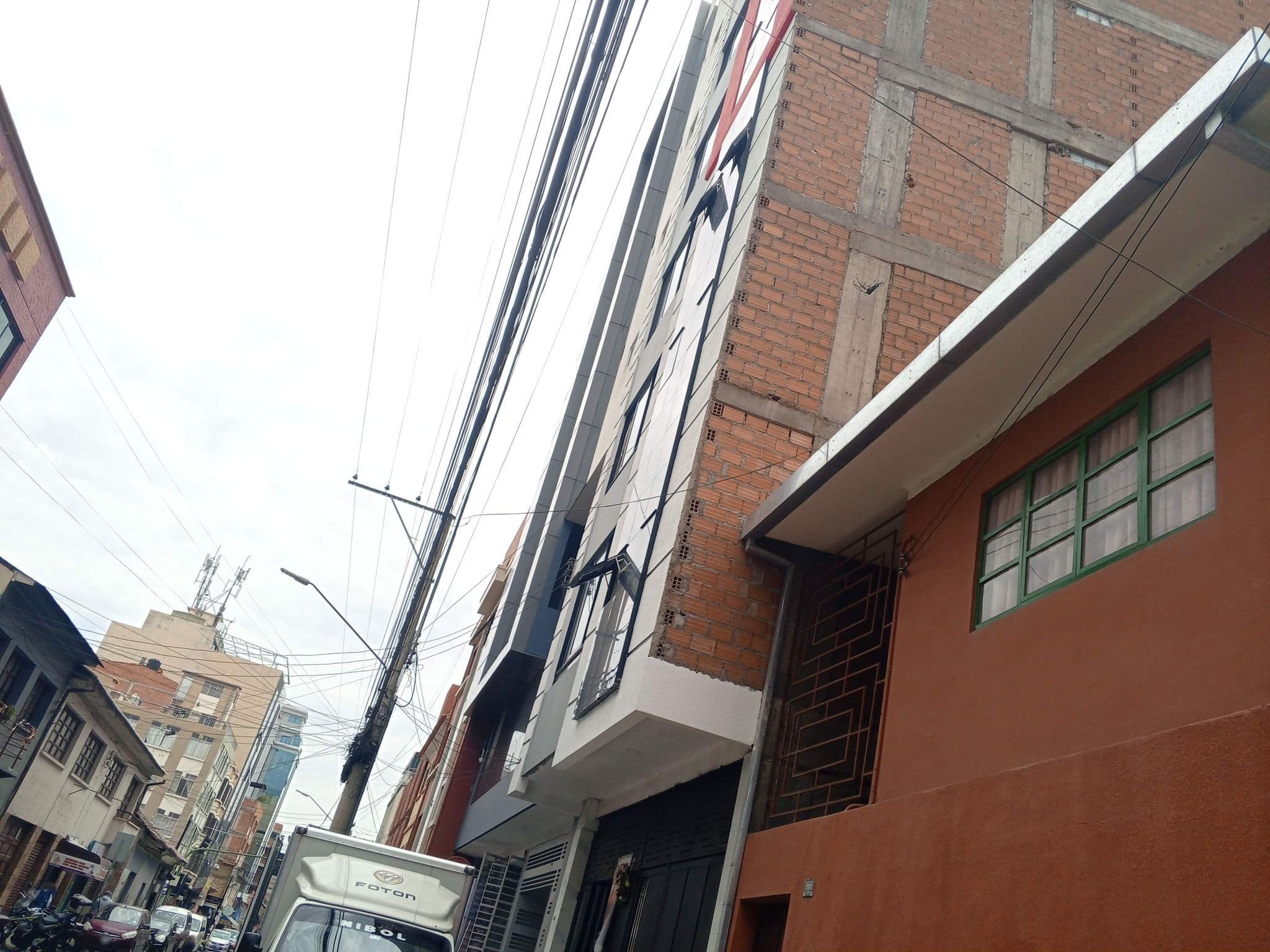 Street view near Izza Hotel, Cochabamba — © jjiglesias (CC BY-SA · Mapillary)