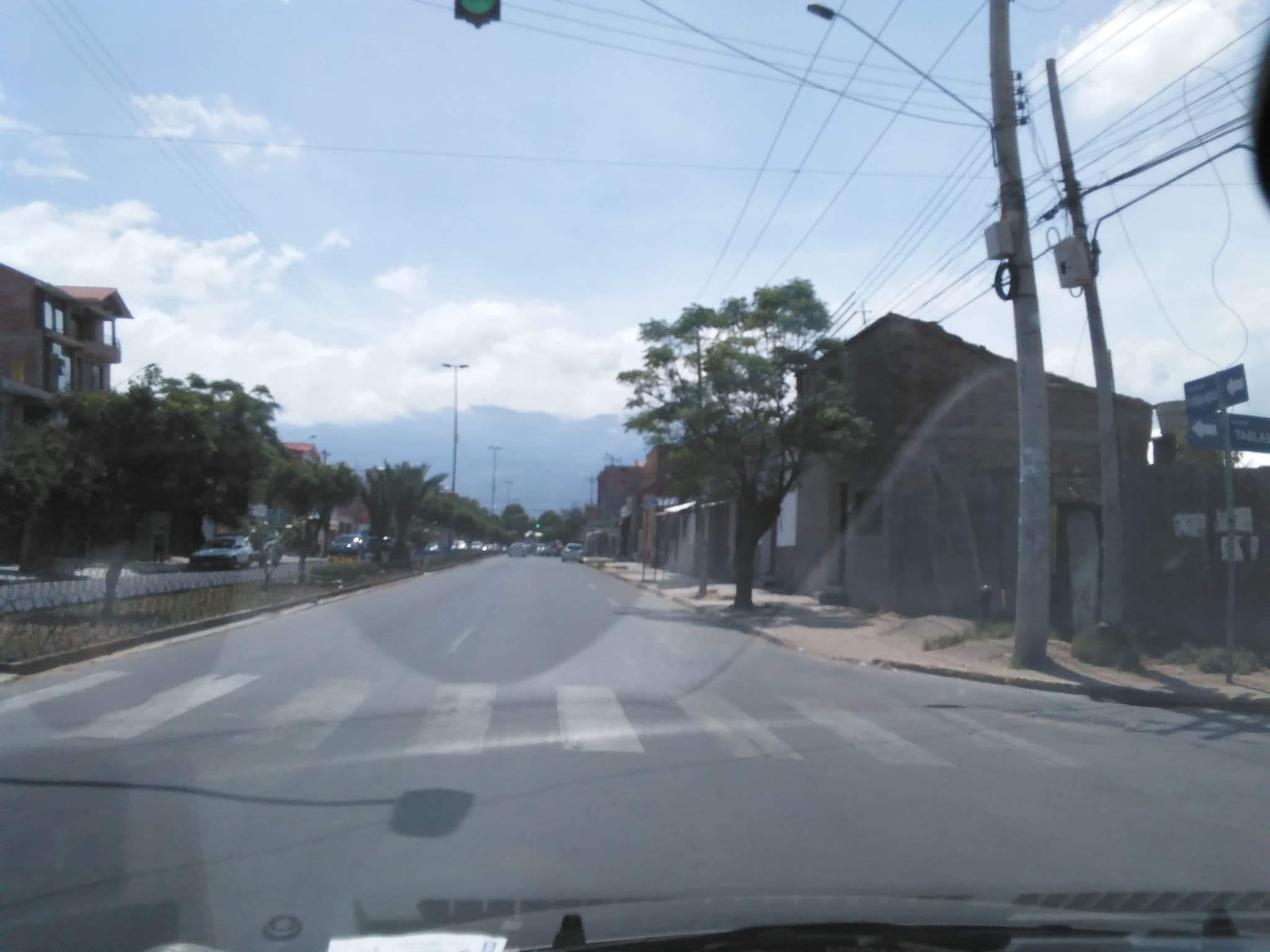 Street view near Sucre, Cochabamba — © vane789 (CC BY-SA · Mapillary)