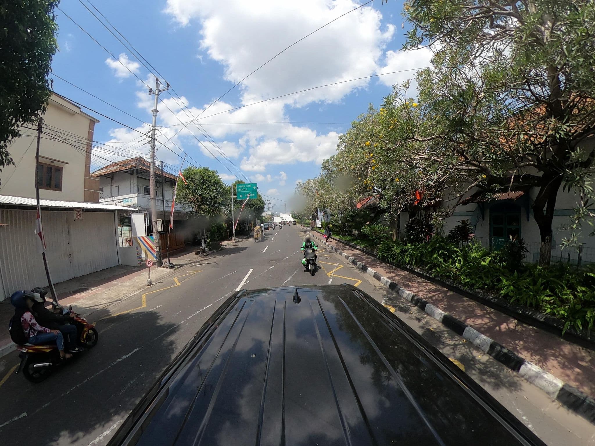 Street view near Bunk Bed and Breakfast Hostel, Yogyakarta