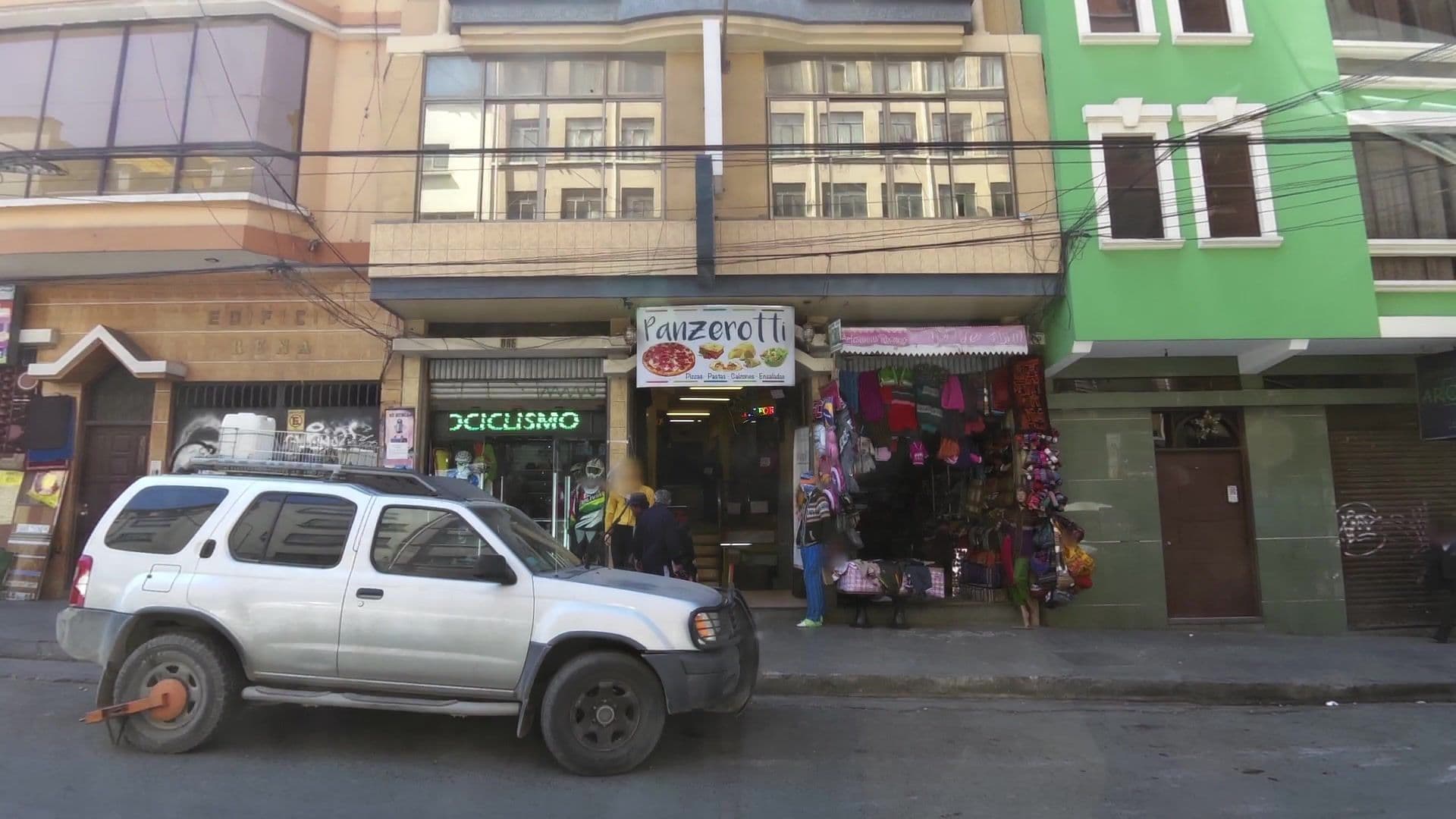 Street view near ORCKO CAMPING & OUTDOORS, La Paz — © kaartcam (CC BY-SA · Mapillary)