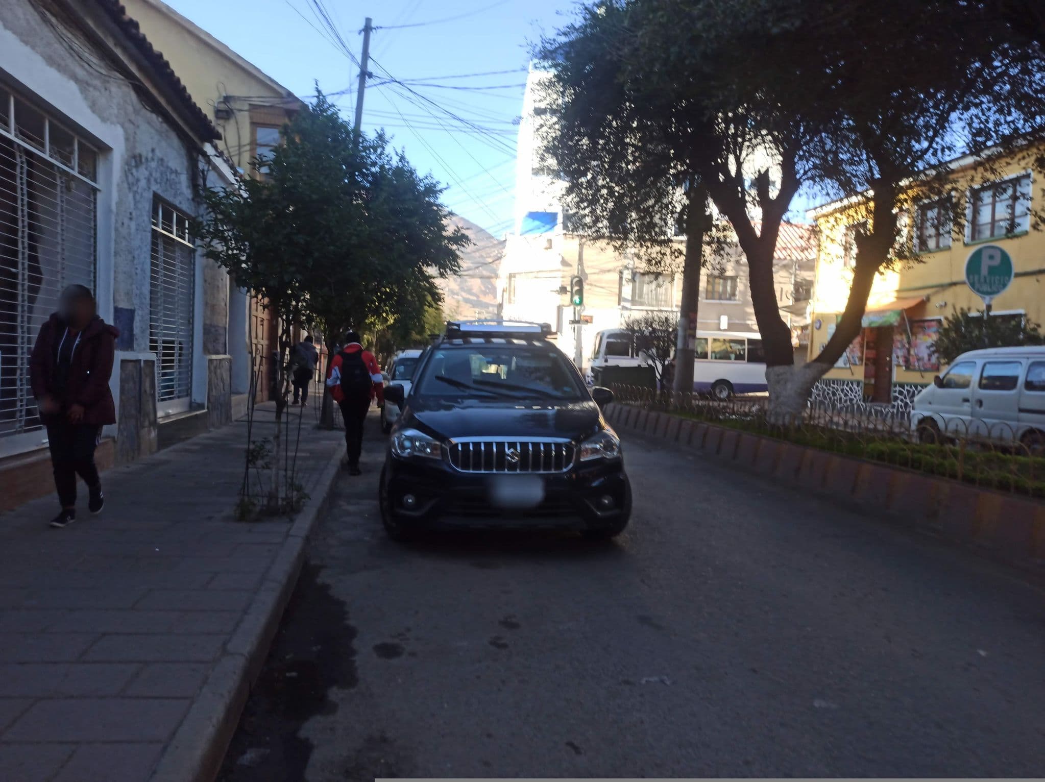 Street view near Macuquina Dora Hotel, Potosí — © juanfajardobo (CC BY-SA · Mapillary)