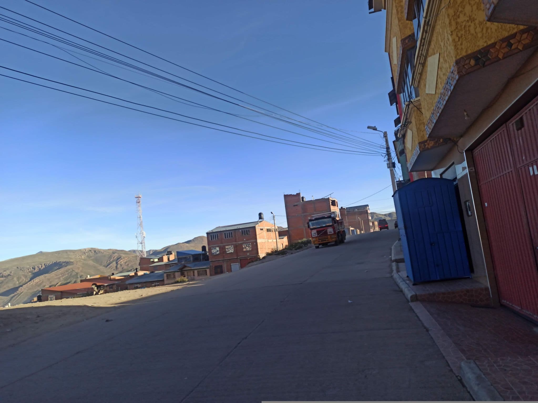 Street view near Motel Aventura, Potosí — © juanfajardobo (CC BY-SA · Mapillary)