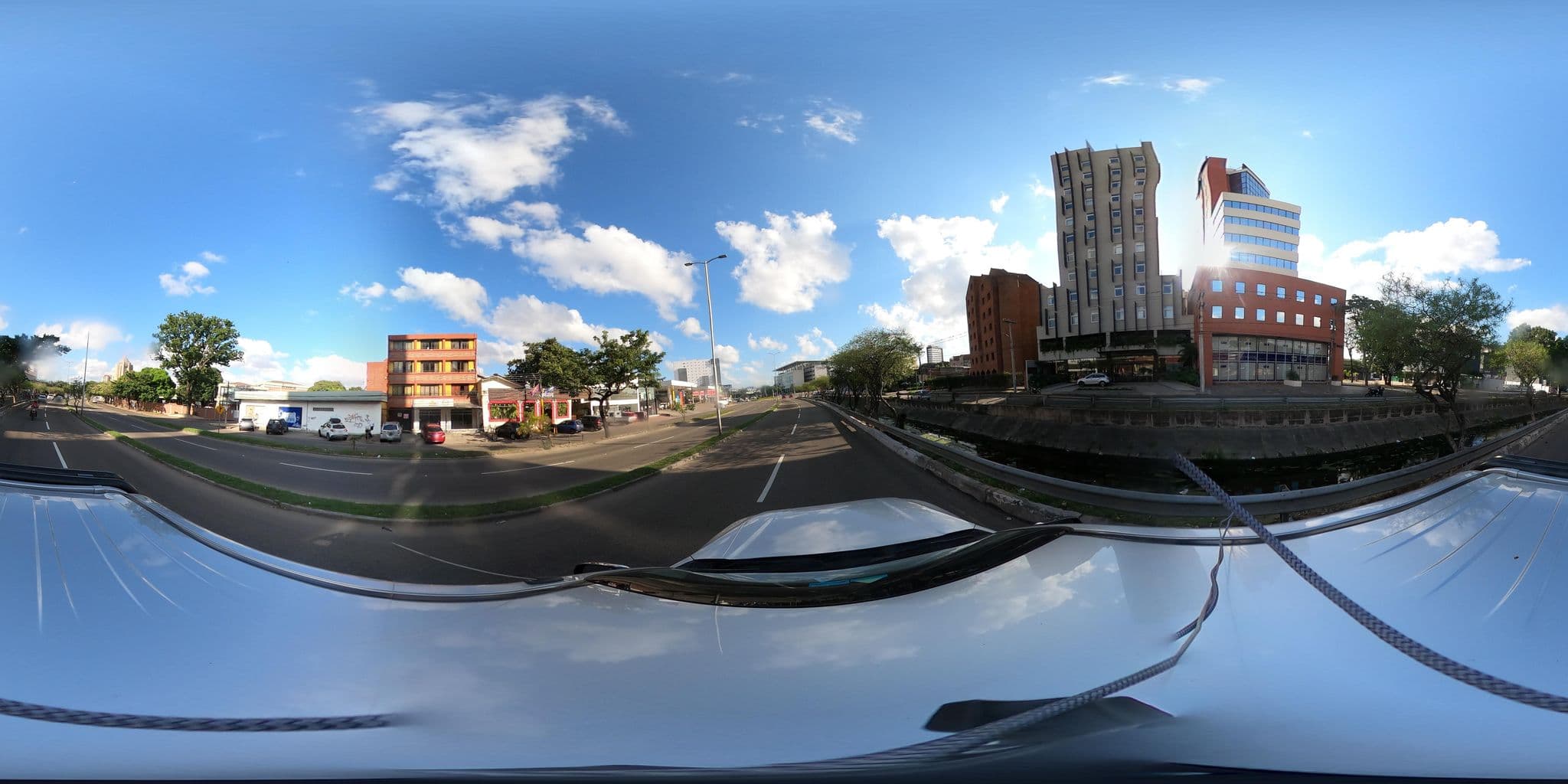 Street view near ibis Santa Cruz de la Sierra, Santa Cruz de la Sierra — © kaart_2 (CC BY-SA · Mapillary)