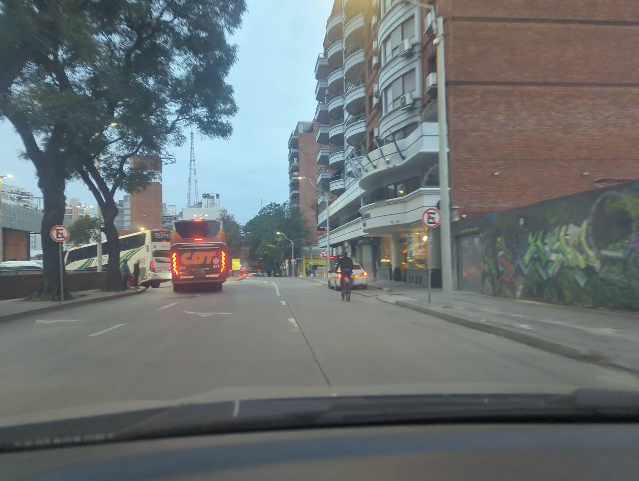 Street view near Alfa Suites, Montevideo — © sirgabouy (CC BY-SA · Mapillary)