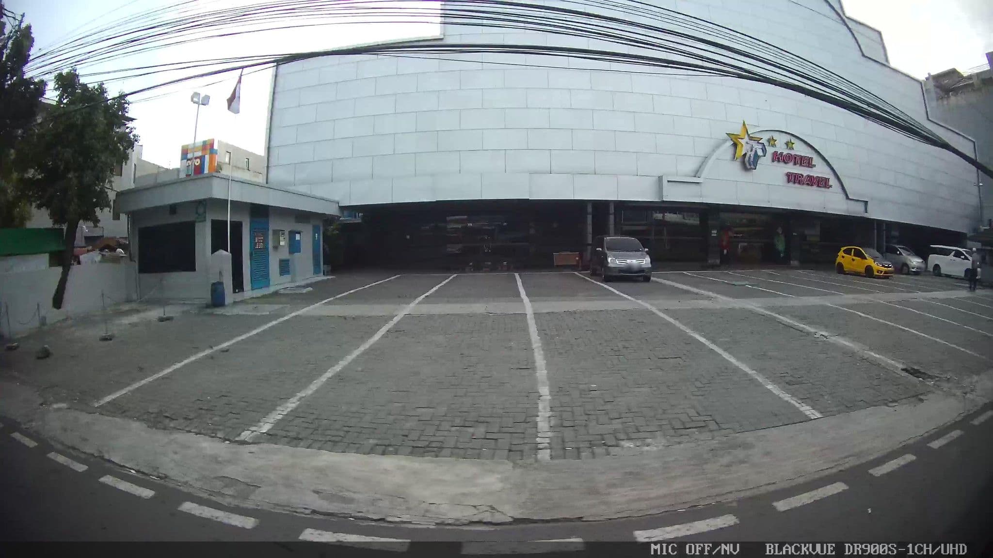 Street view near Hotel Travel, Jakarta