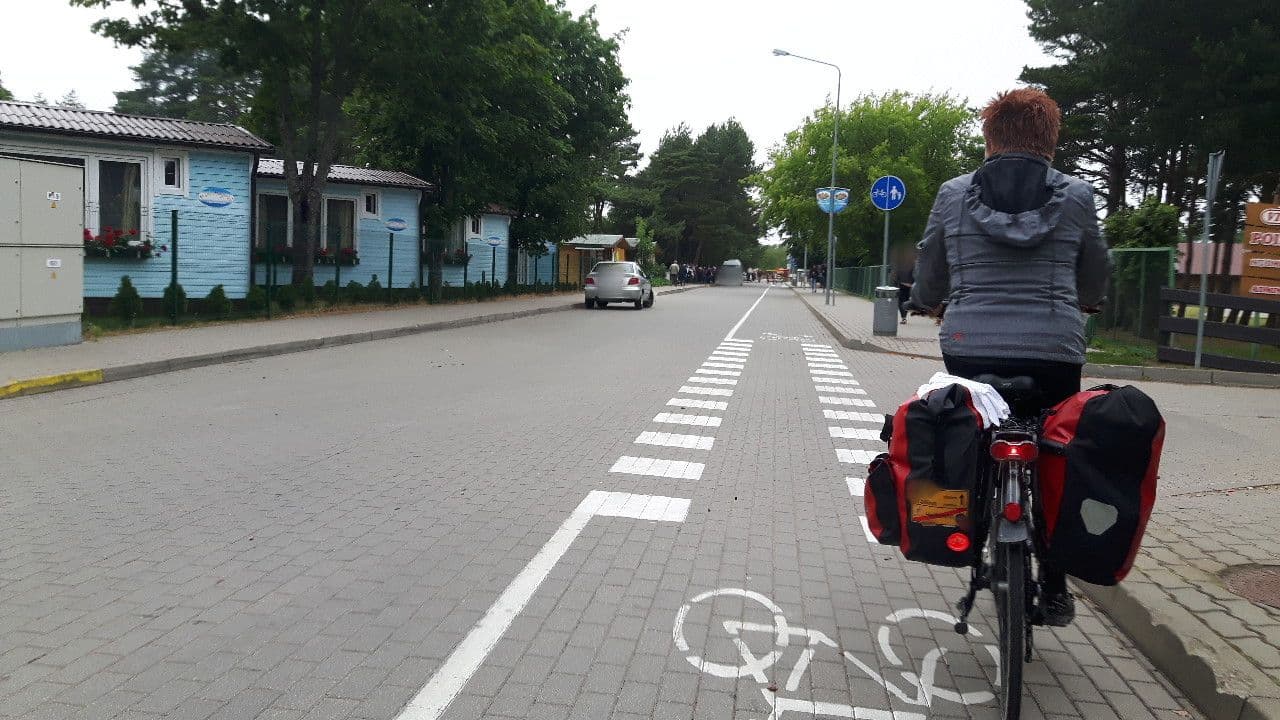 Street view near Mermaid, Šventoji — © changchun1 (CC BY-SA · Mapillary)