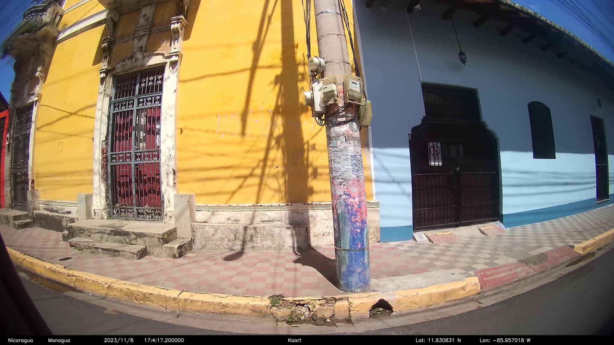 Street view near White Rabbit Hostel, Granada — © kaart_1 (CC BY-SA · Mapillary)
