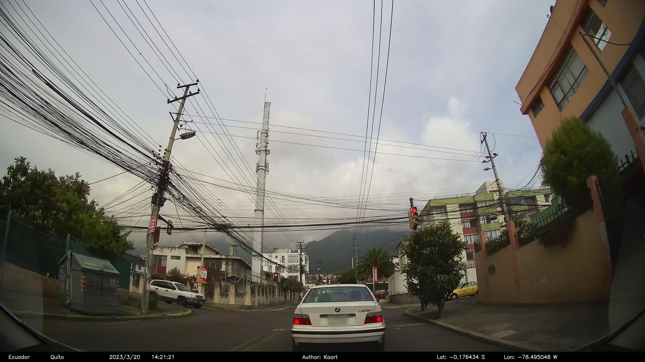 Street view near Ruko Lodge, Quito — © kaart_2 (CC BY-SA · Mapillary)
