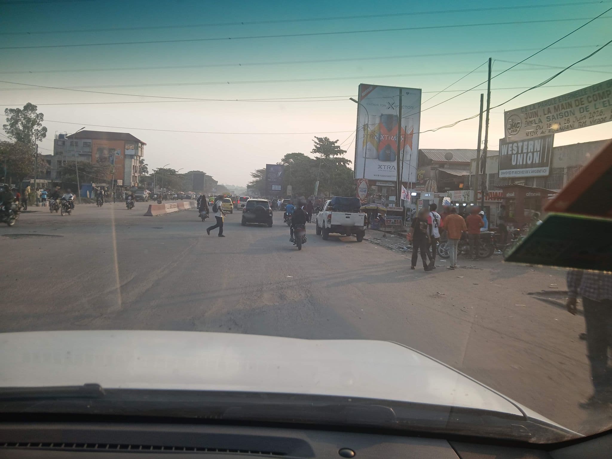 Street view near Hotel Imperial, Kinshasa — © Jeraks (CC BY-SA · Mapillary)
