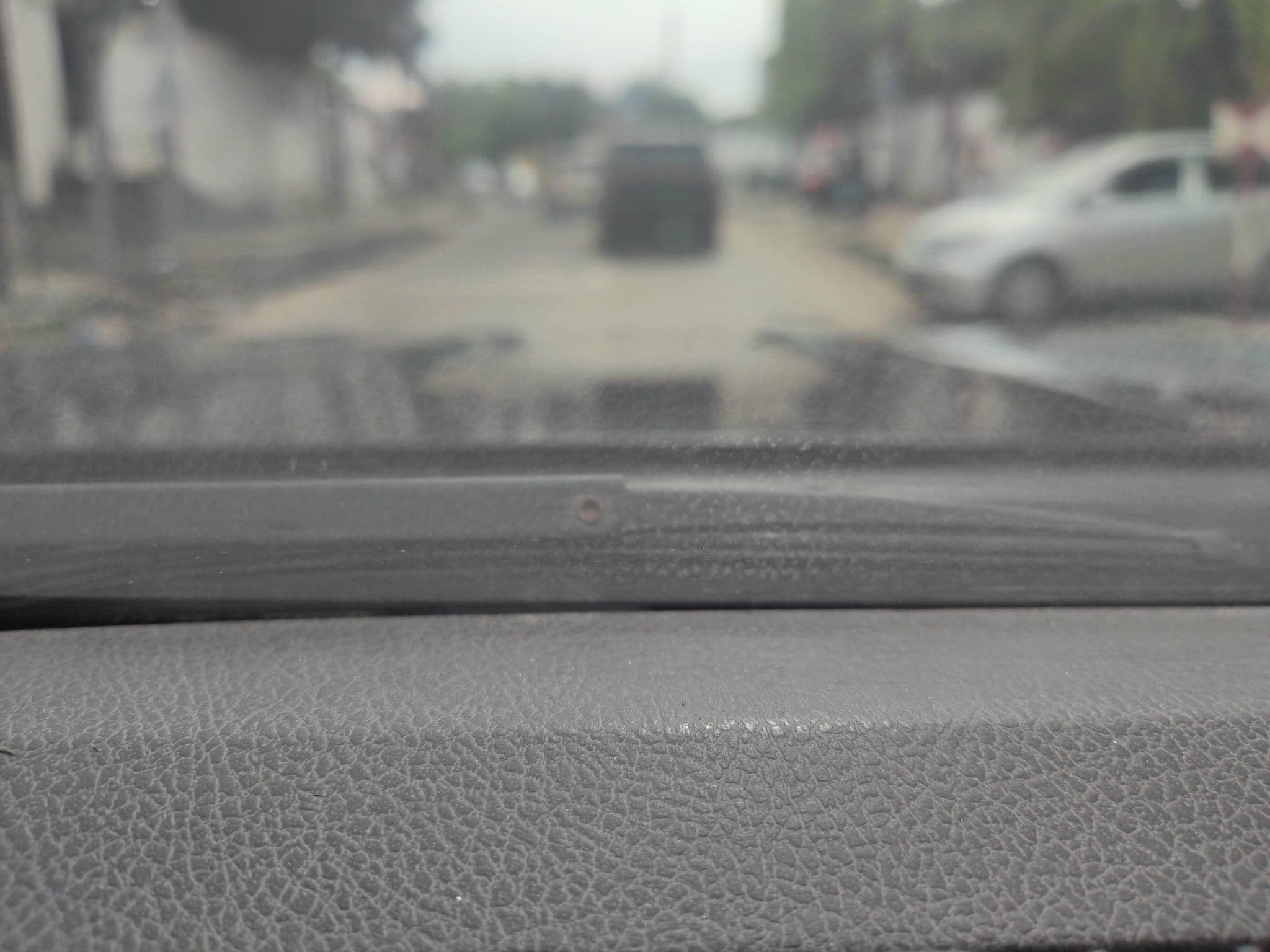 Street view near Guest House Le Manoir, Kinshasa — © orlanto (CC BY-SA · Mapillary)