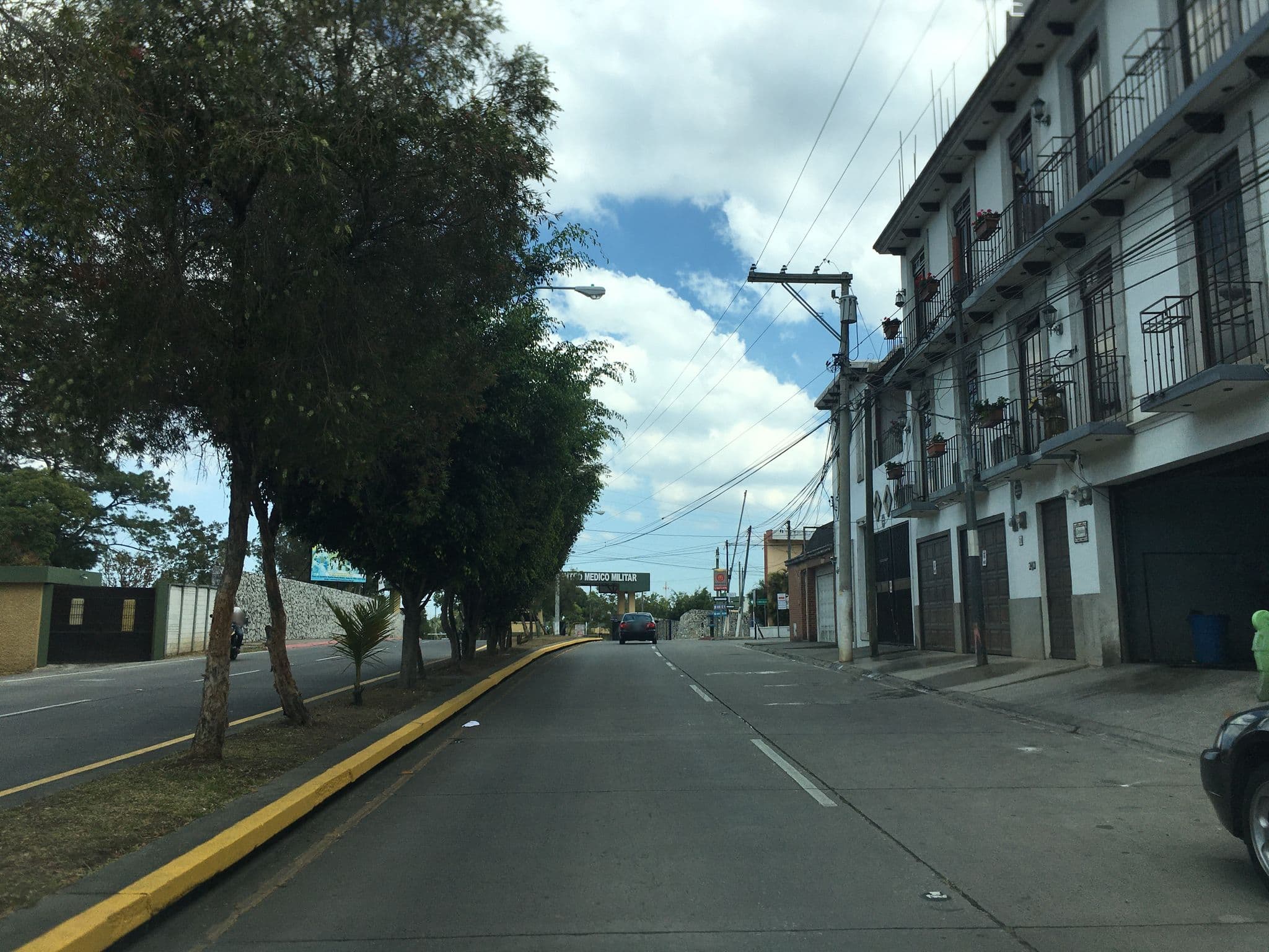 Street view near Cayalito Apart, Guatemala City — © jaas (CC BY-SA · Mapillary)