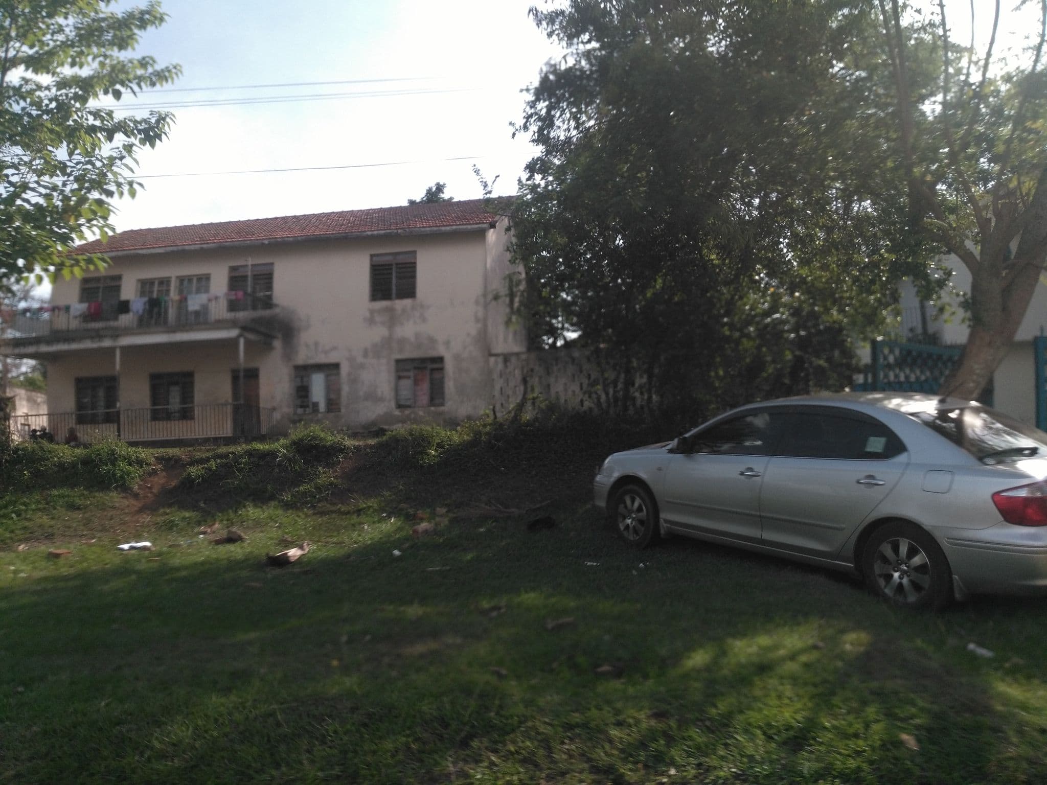 Street view near Allison Hotel, Jinja — © ralebipim (CC BY-SA · Mapillary)