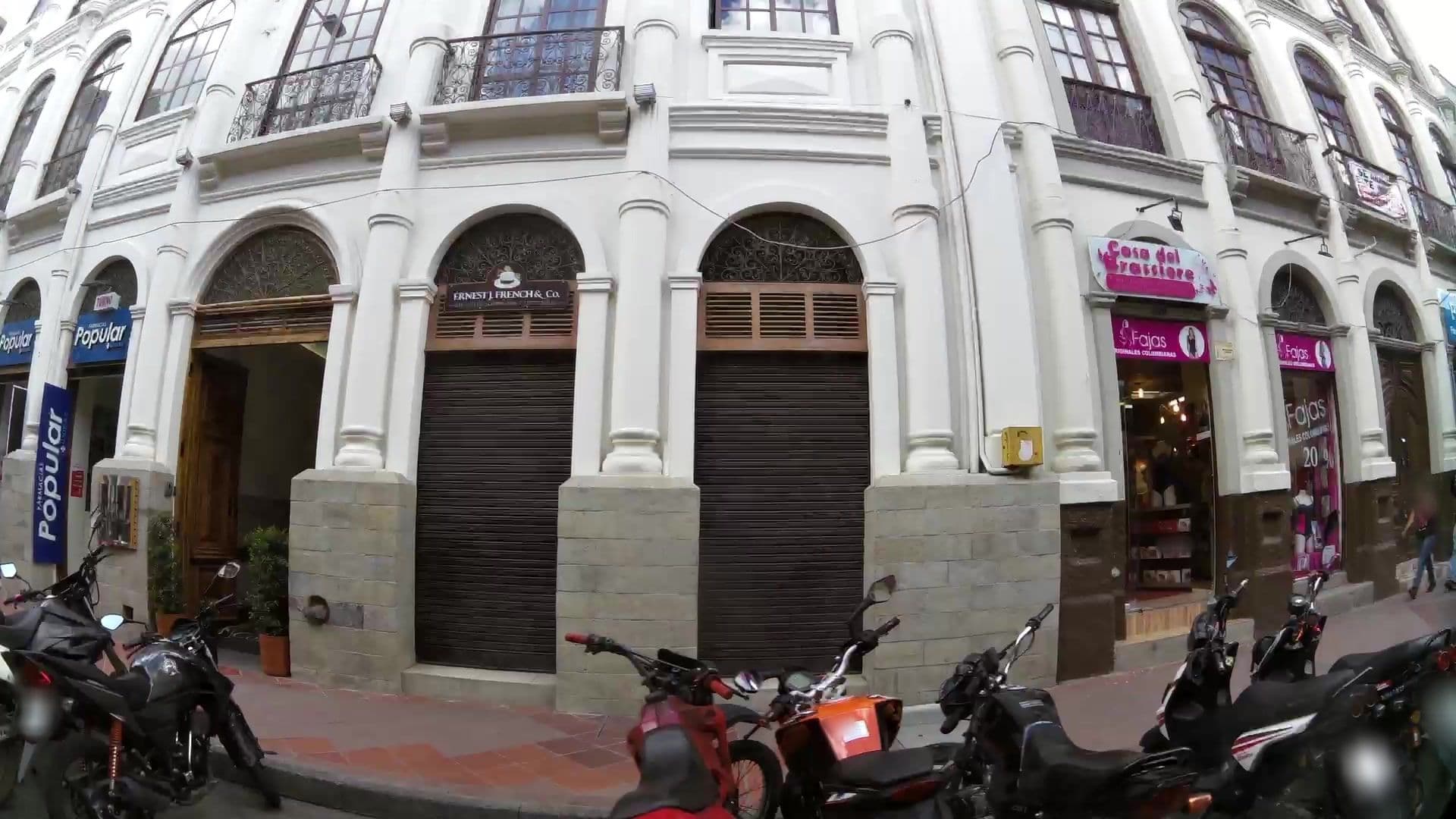 Street view near Parc Royal Suites Hotel Cuenca, Cuenca — © kaartcam (CC BY-SA · Mapillary)