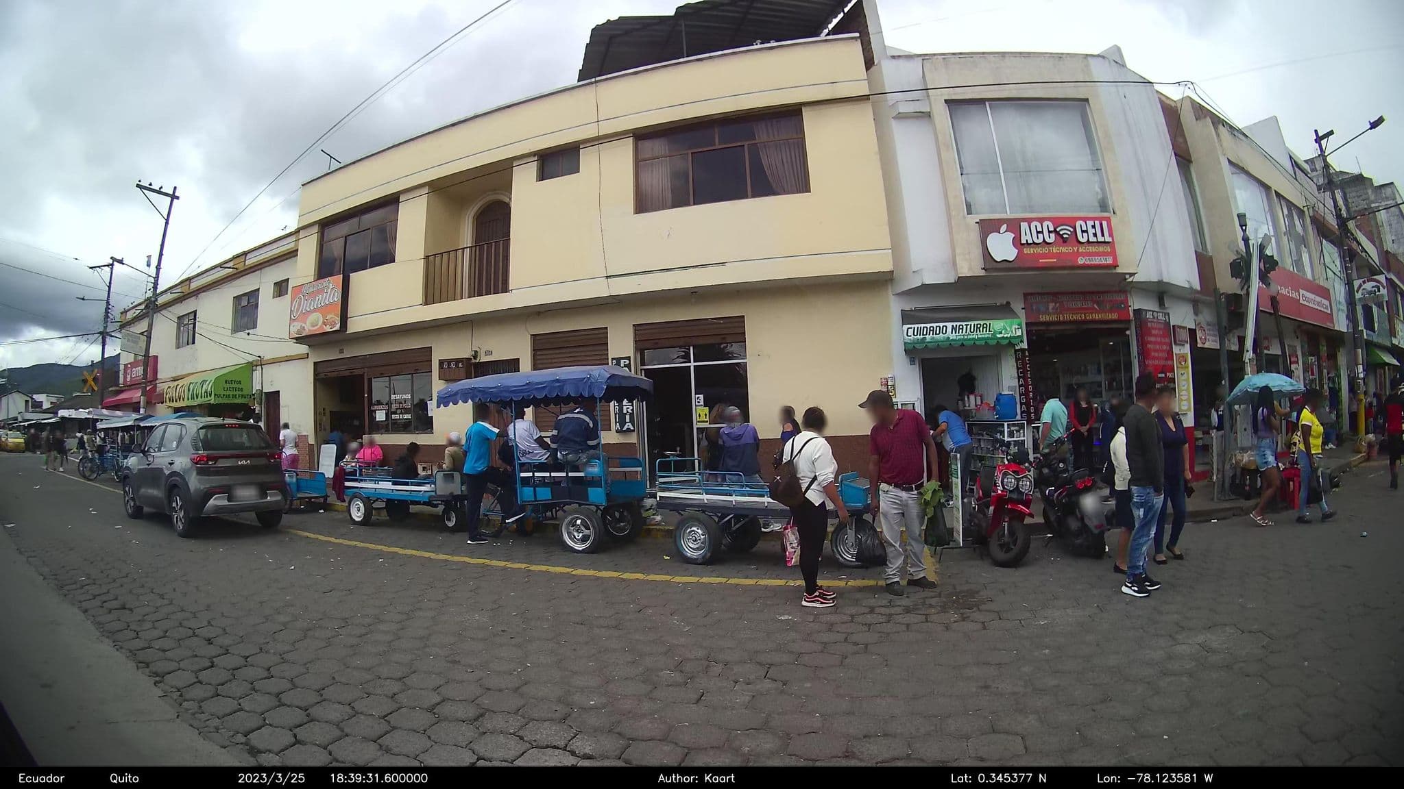 Street view near Hotel Altamira Suites - Ibarra, Ibarra — © kaart_2 (CC BY-SA · Mapillary)