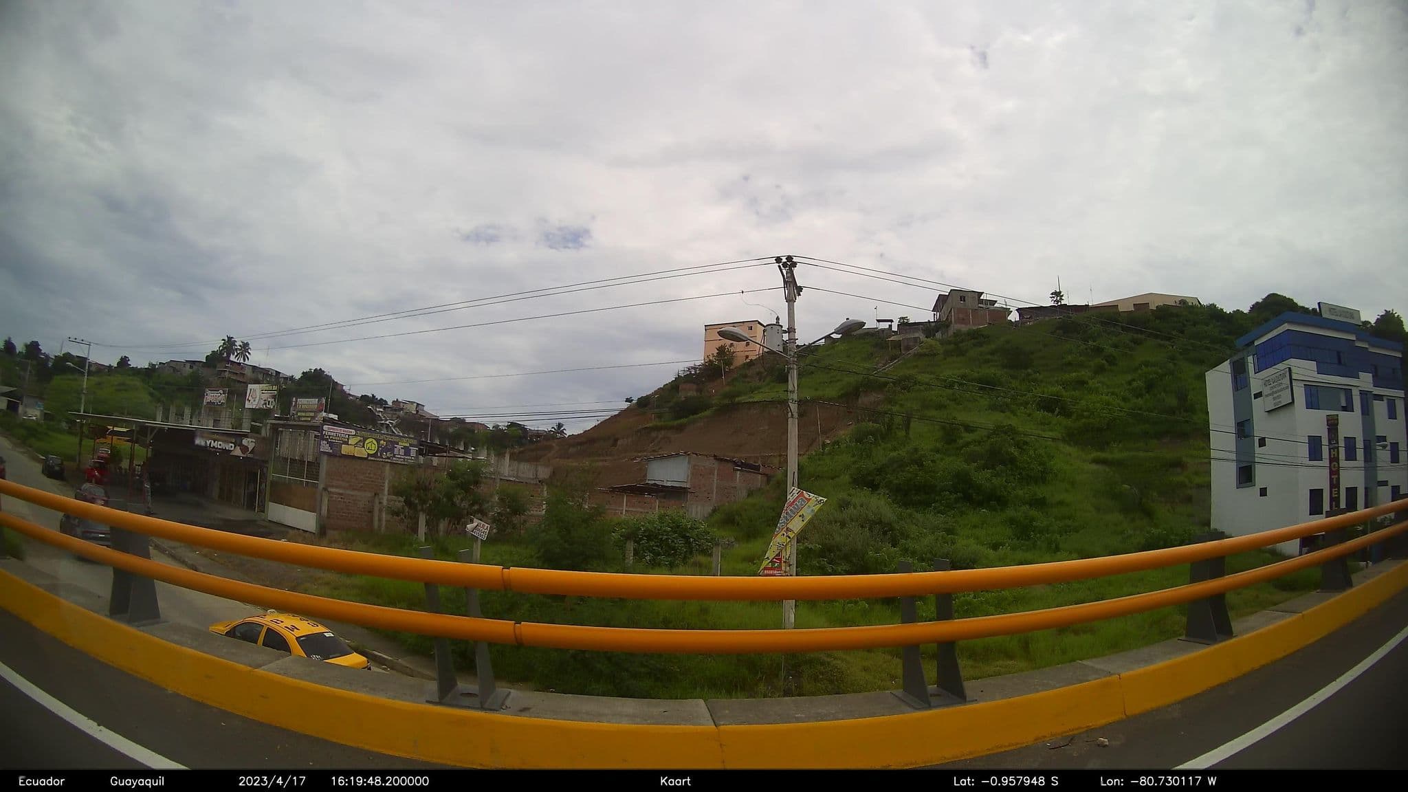 Street view near Hotel la Cultura, Manta — © kaart_2 (CC BY-SA · Mapillary)