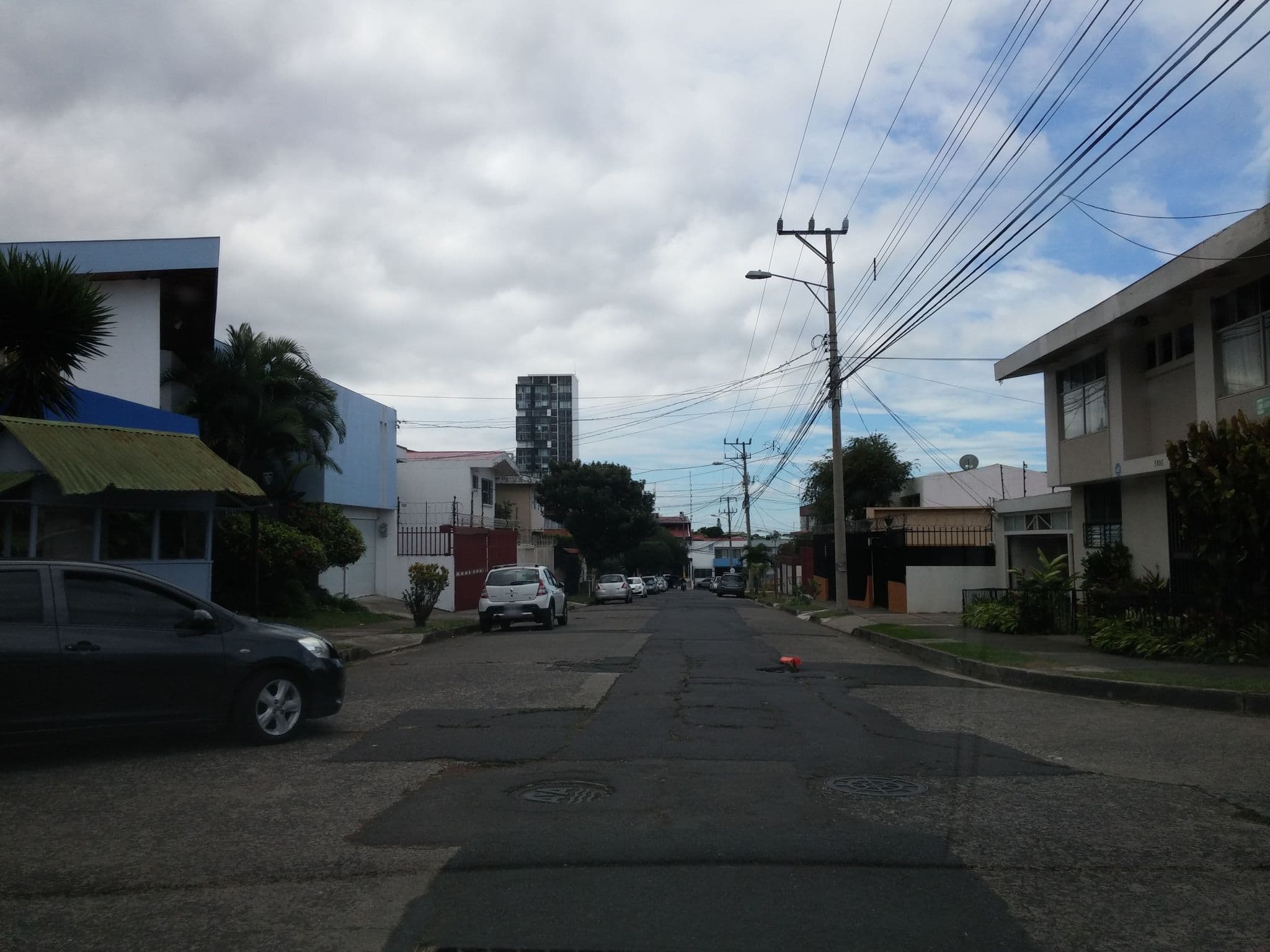 Street view near Casa Jardin del Mango, San José — © elotrojames (CC BY-SA · Mapillary)