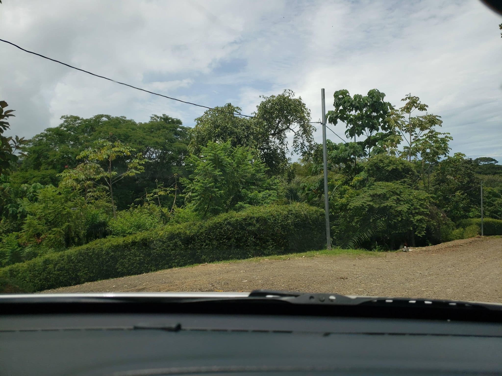 Street view near Invictus Villas & Retreat, Uvita — © guyutetube (CC BY-SA · Mapillary)