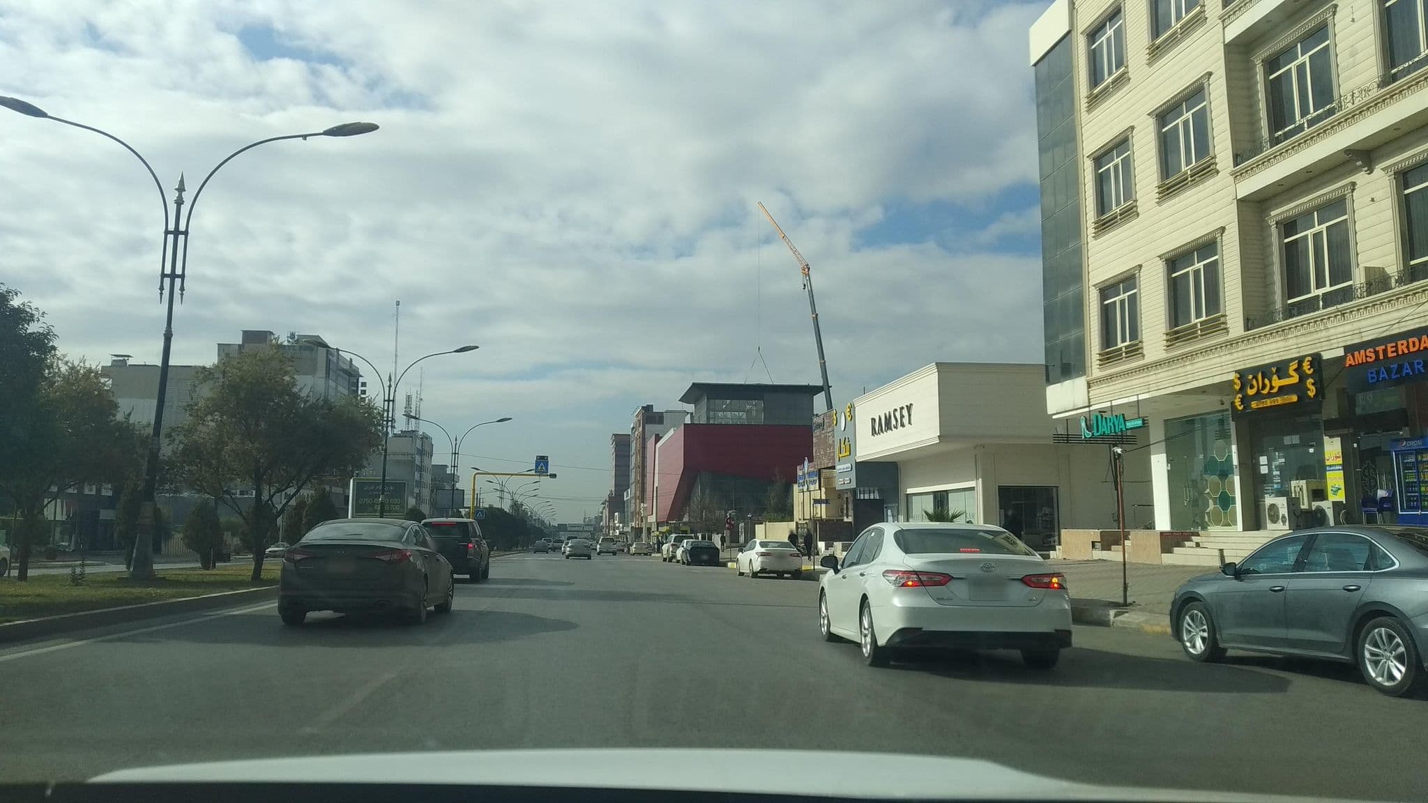 Street view near Koll Hotel, Erbil — © muhammadismael (CC BY-SA · Mapillary)