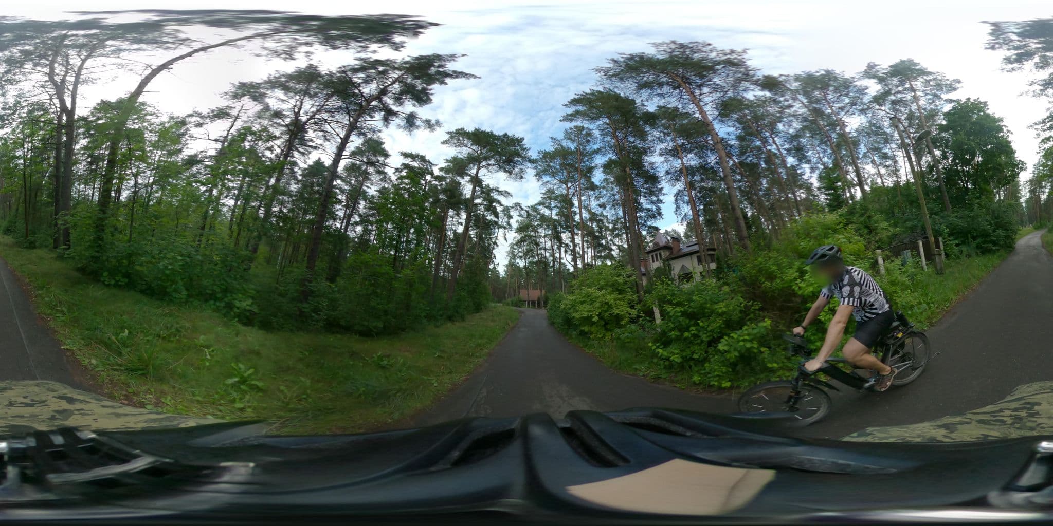 Street view near House in Jurmala, Jūrmala — © ursus (CC BY-SA · Mapillary)