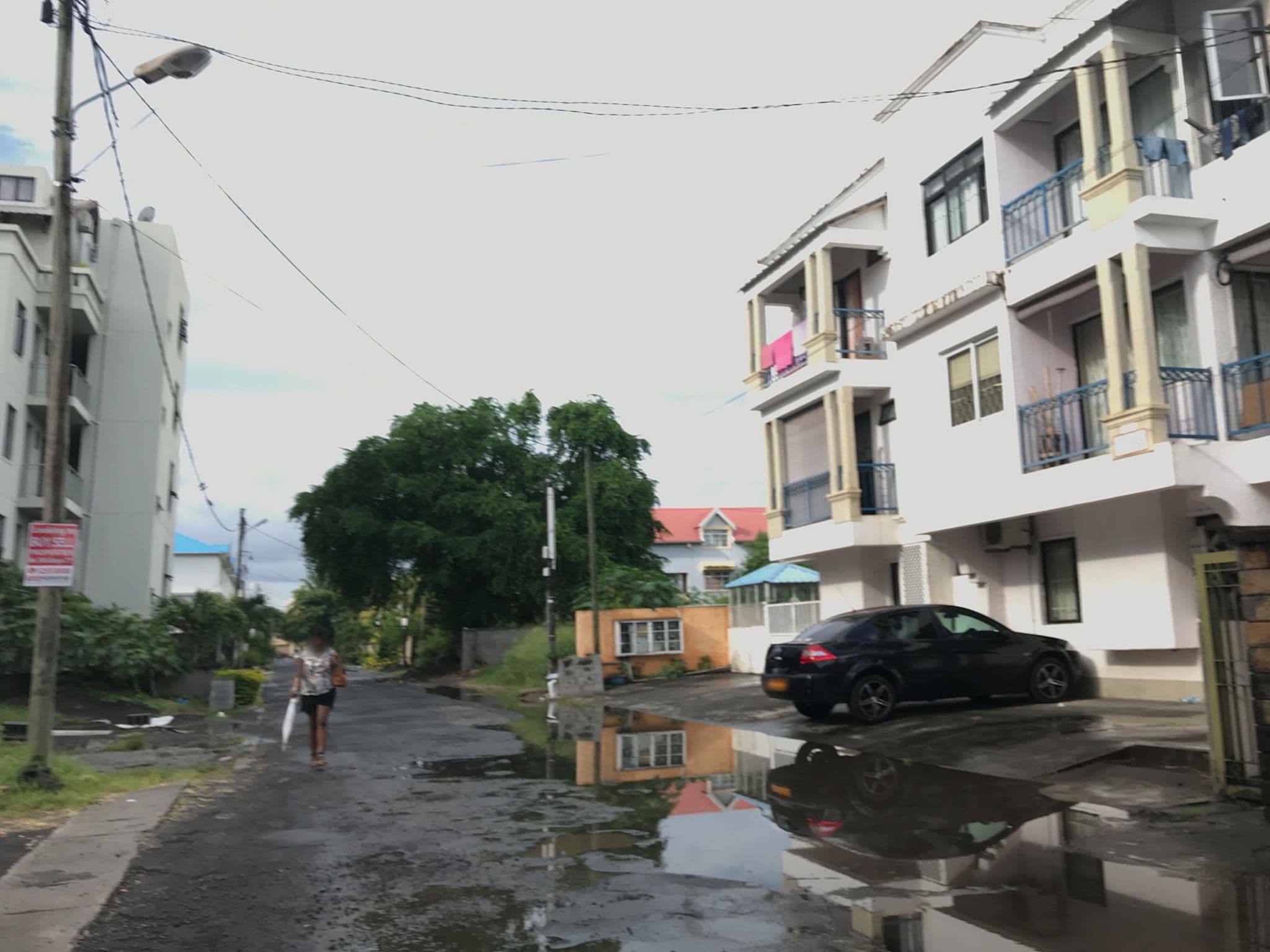 Street view near Jet Villa Flic en Flac Mauritius, Flic en Flac — © thepriben (CC BY-SA · Mapillary)