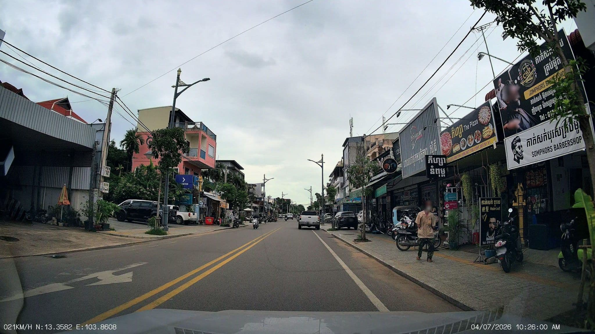 Street view near Amber Angkor Villa Hotel & Spa, Siem Reap, Siem Reap — © ThailandCambodia (CC BY-SA · Mapillary)