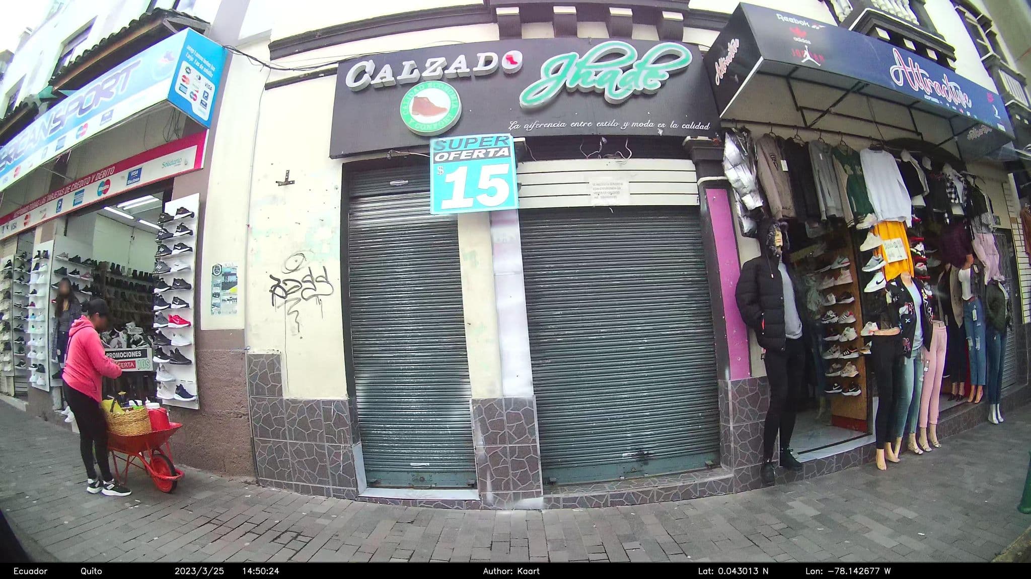 Street view near Casa2, Cayambe — © kaart_2 (CC BY-SA · Mapillary)