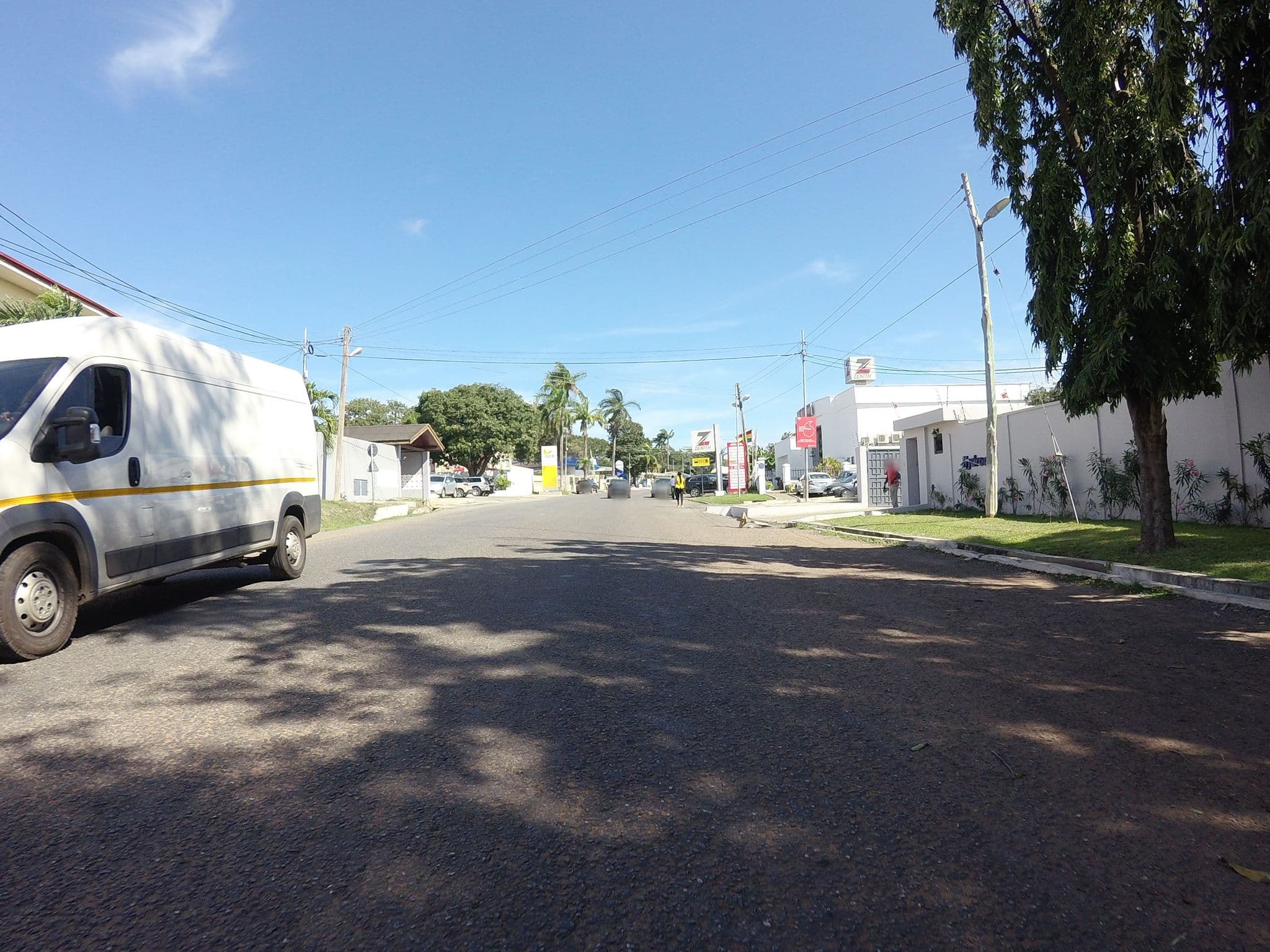 Street view near ESP Hotel, Osu — © mawutor (CC BY-SA · Mapillary)