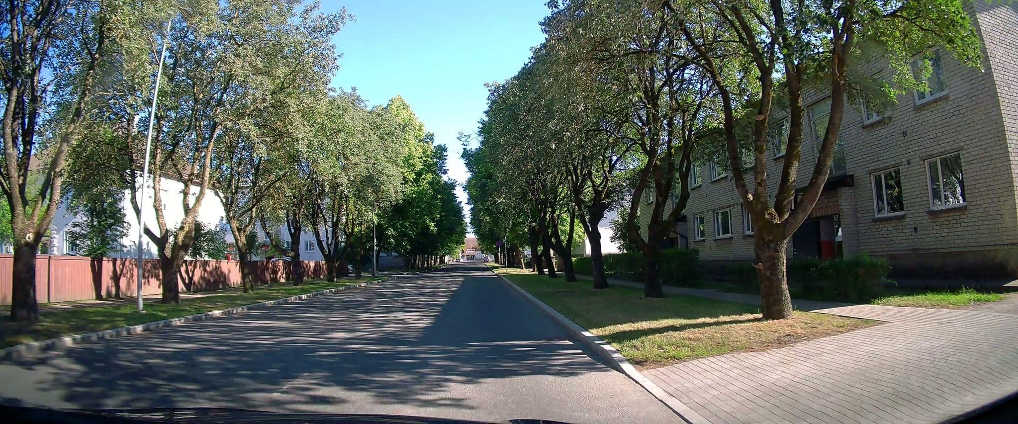 Street view near Torni Apartment, Kuressaare — © ESTmapper1001 (CC BY-SA · Mapillary)