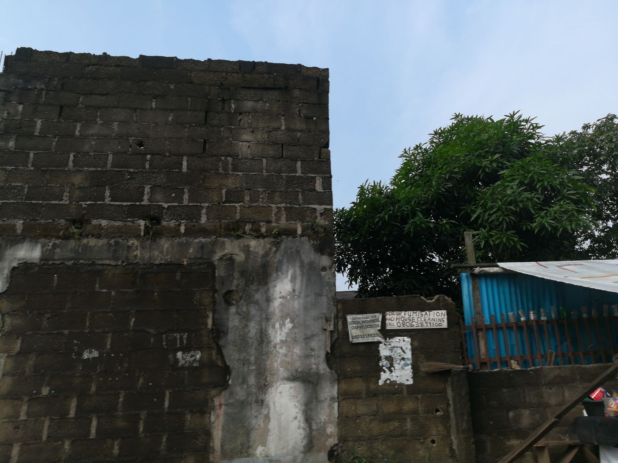 Street view near Desikok Royal Hotel, Port Harcourt — © ralebipim (CC BY-SA · Mapillary)