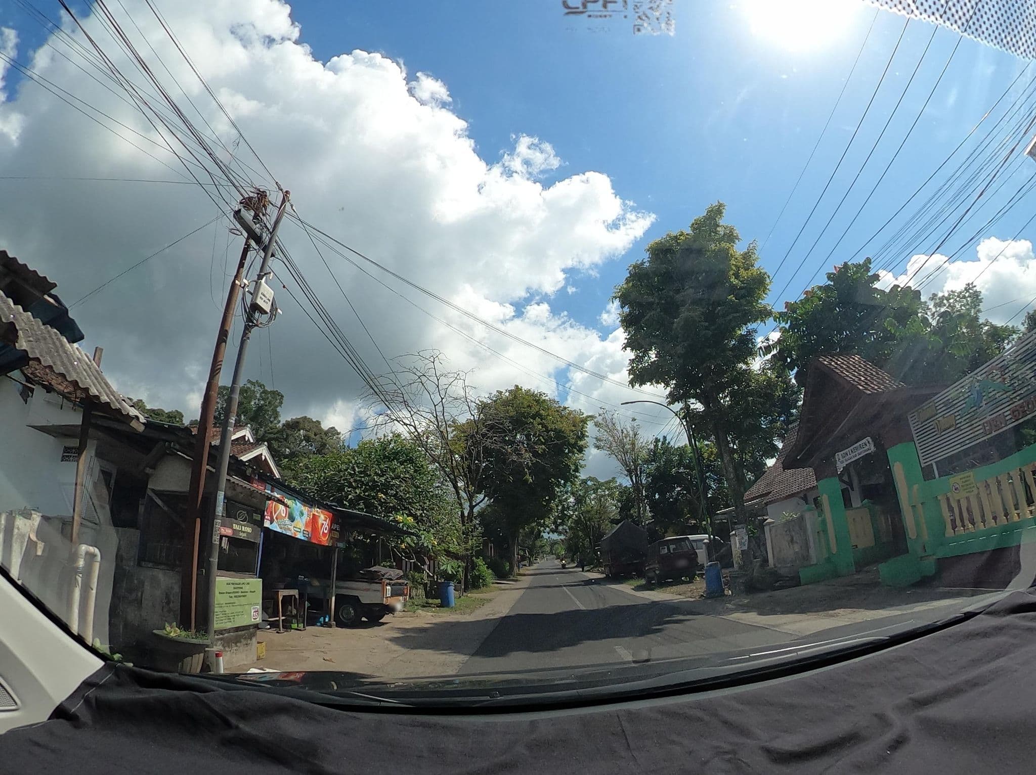 Street view near Homestay Bambang, Banyuwangi — © Kaart_Local (CC BY-SA · Mapillary)