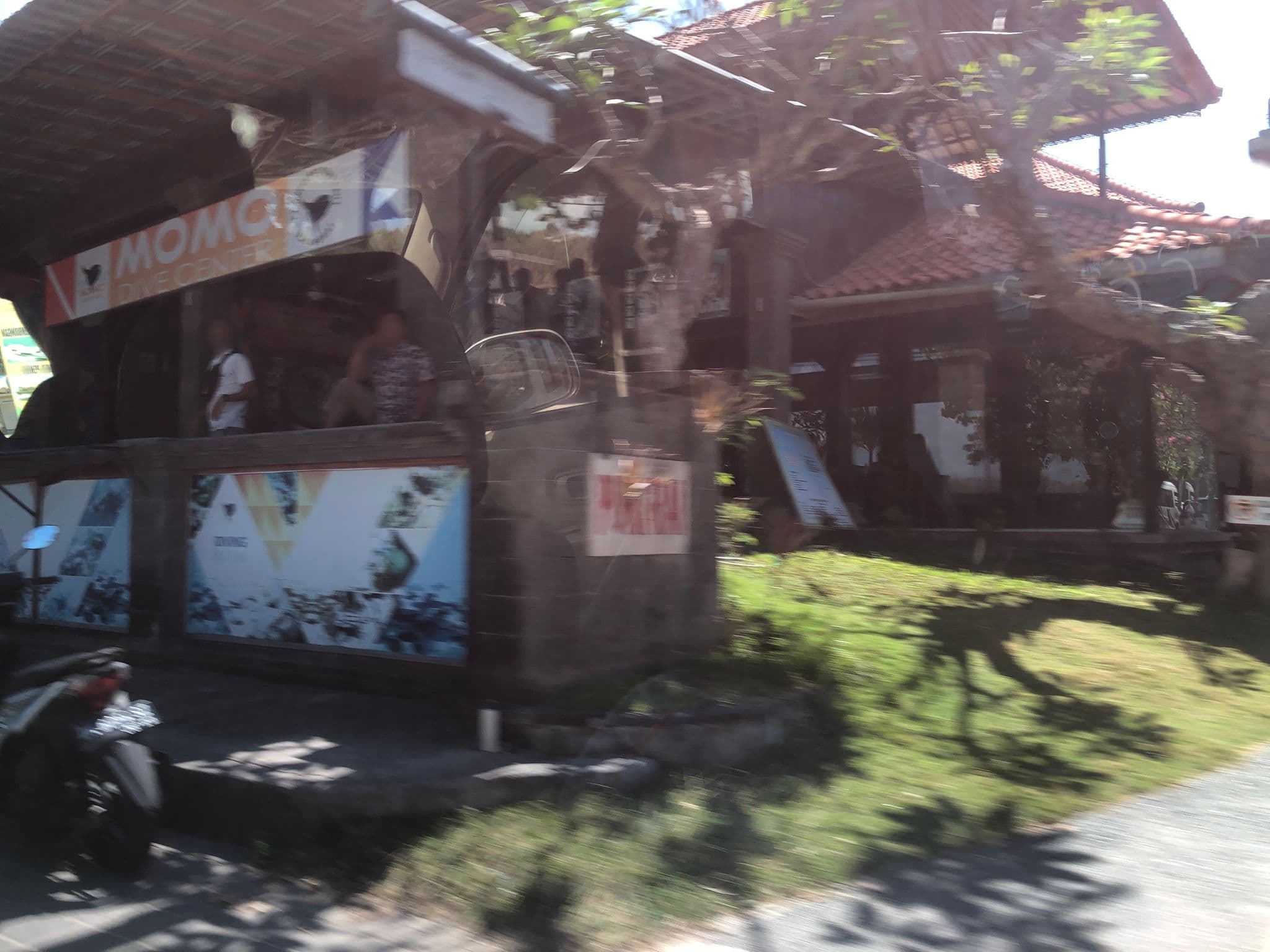 Street view near Kerti Beach Bubgalows, Banjar Wangsian — © mottiger (CC BY-SA · Mapillary)